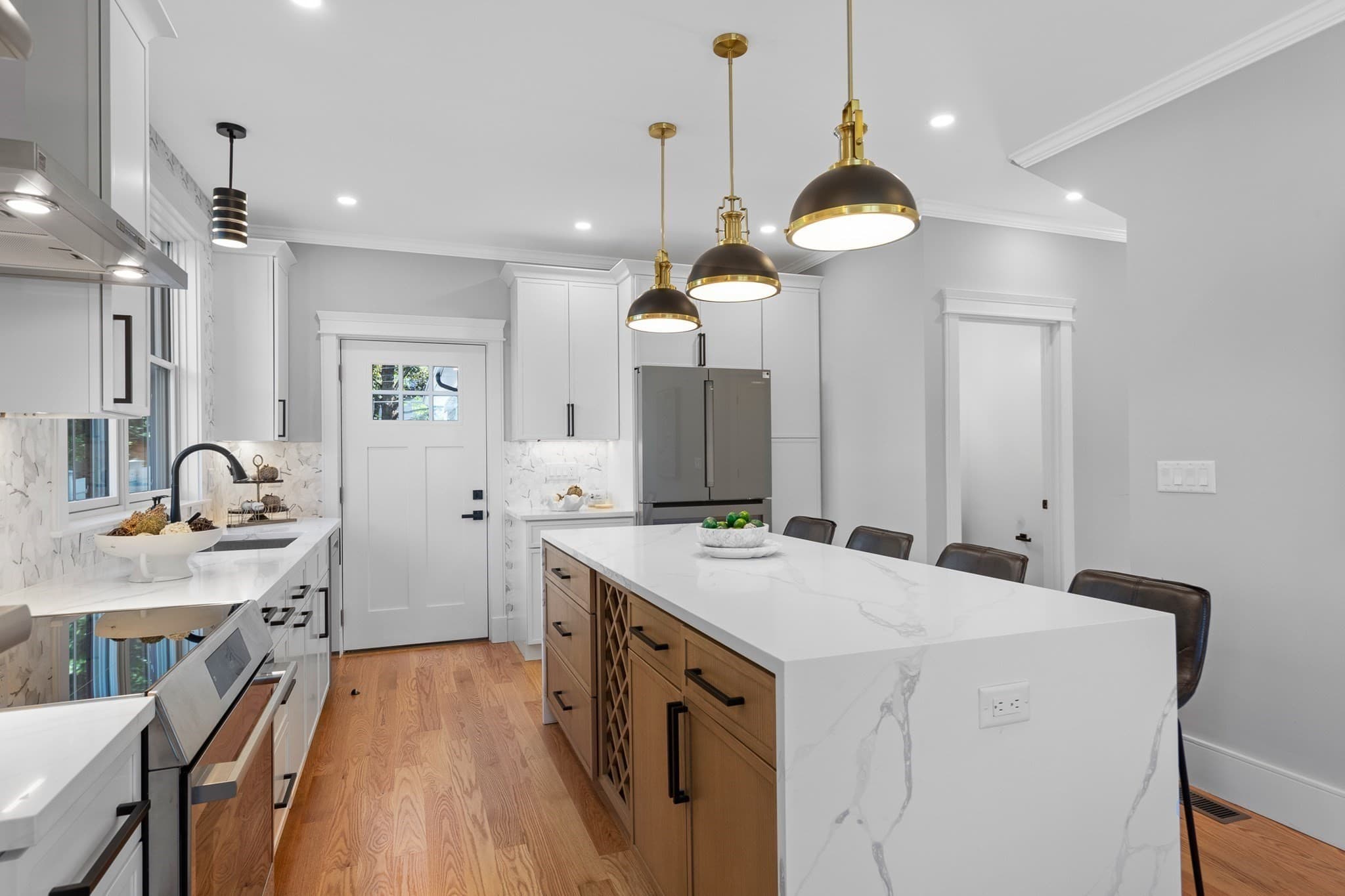 Single Family Residence at 595 Winthrop St, Medford MA 02155, Medford, photo 11 of 42
