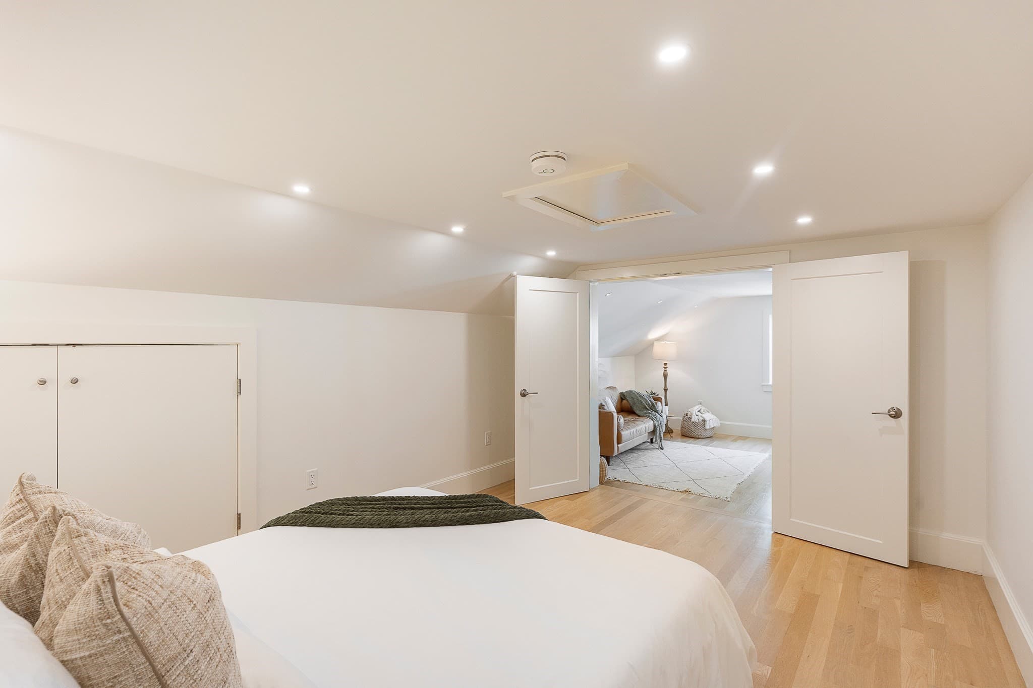 Single Family Residence at 27 Walden St # 2, Cambridge MA 02140, Cambridge, photo 32 of 42