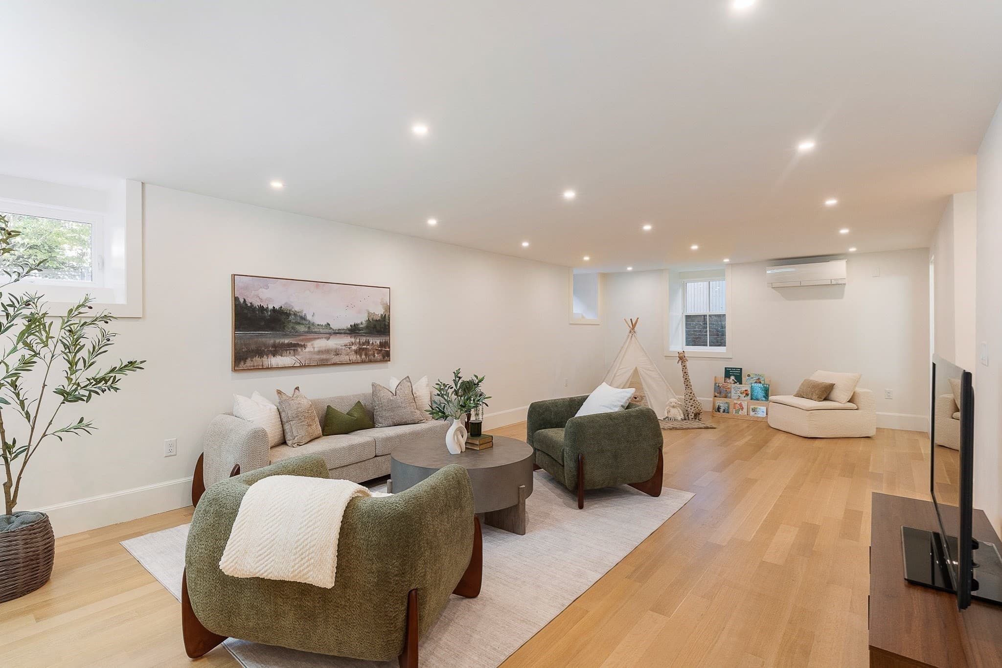 Single Family Residence at 27 Walden St # 2, Cambridge MA 02140, Cambridge, photo 34 of 42