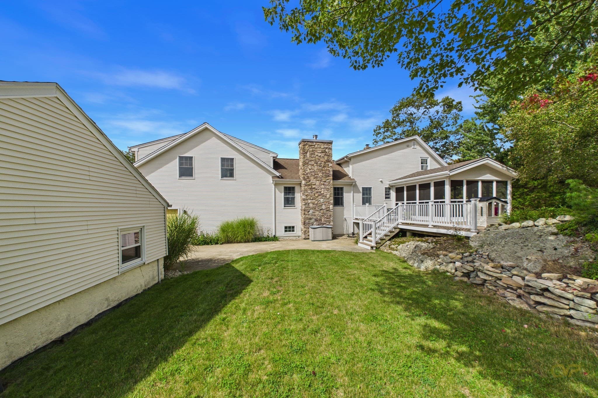 Single Family Residence at 555 Sharps Lot Rd, Swansea MA 02777, Swansea, photo 40 of 42