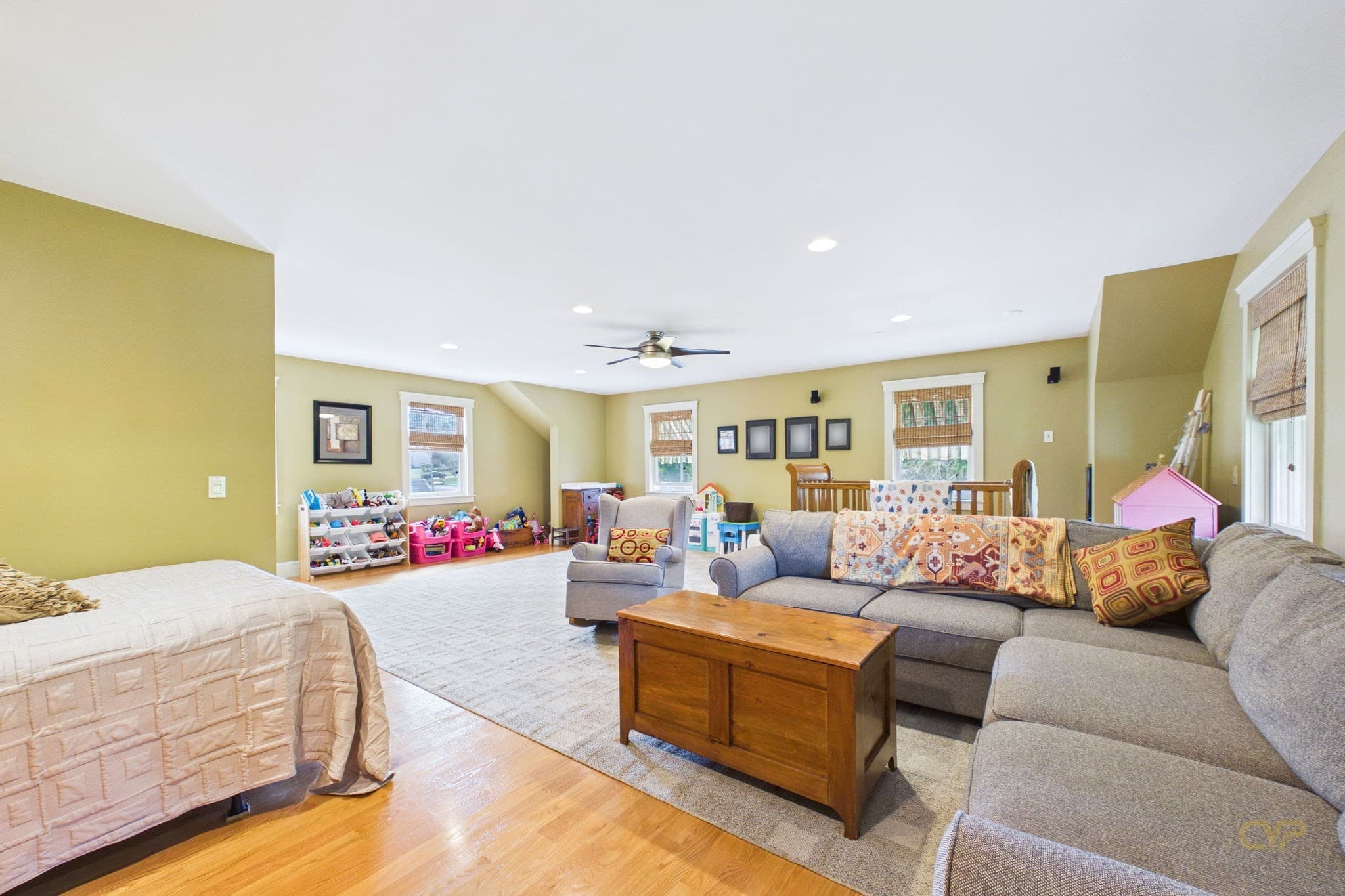 Single Family Residence at 555 Sharps Lot Rd, Swansea MA 02777, Swansea, photo 25 of 42