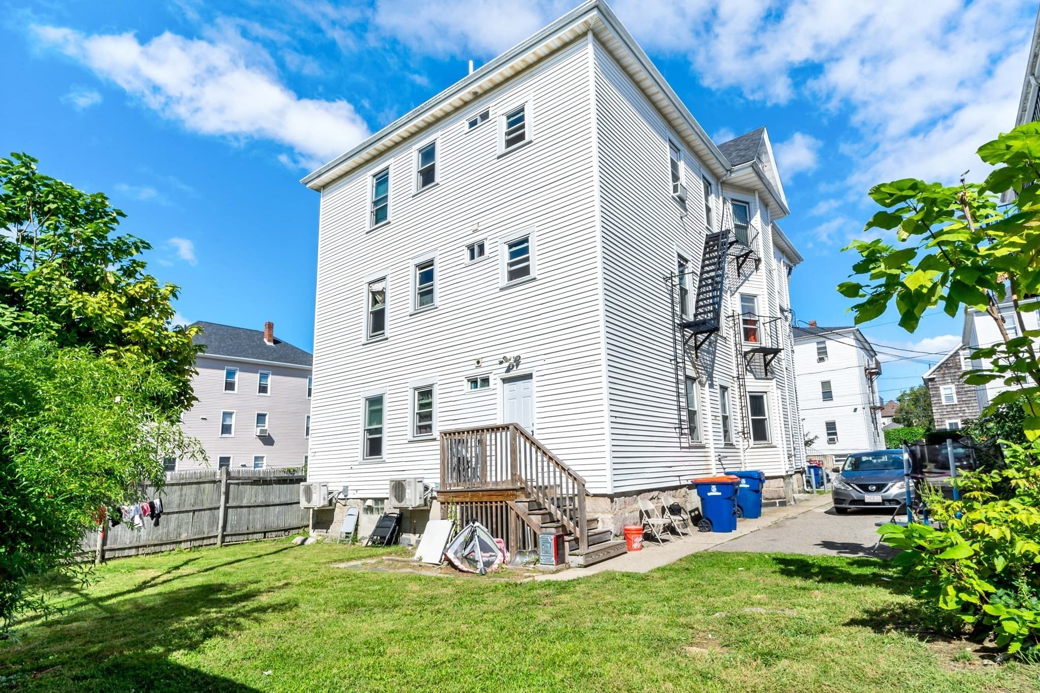 5-9 Family at 86 Beetle St, New Bedford MA 02746, New Bedford, photo 7 of 38