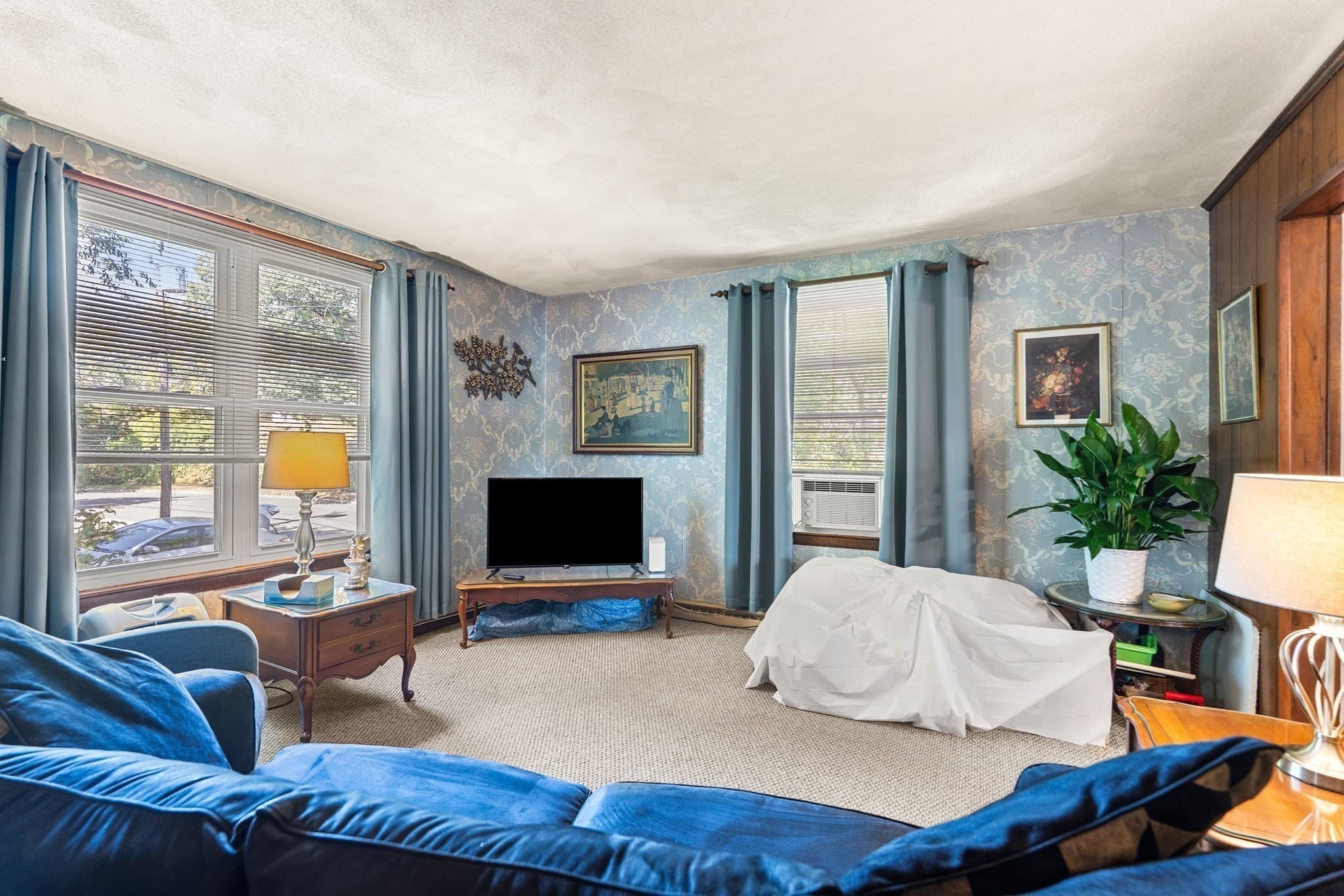 2 Family - 2 Units Up/Down at 131 Altamont Ave, Melrose MA 02176, Melrose, photo 18 of 33