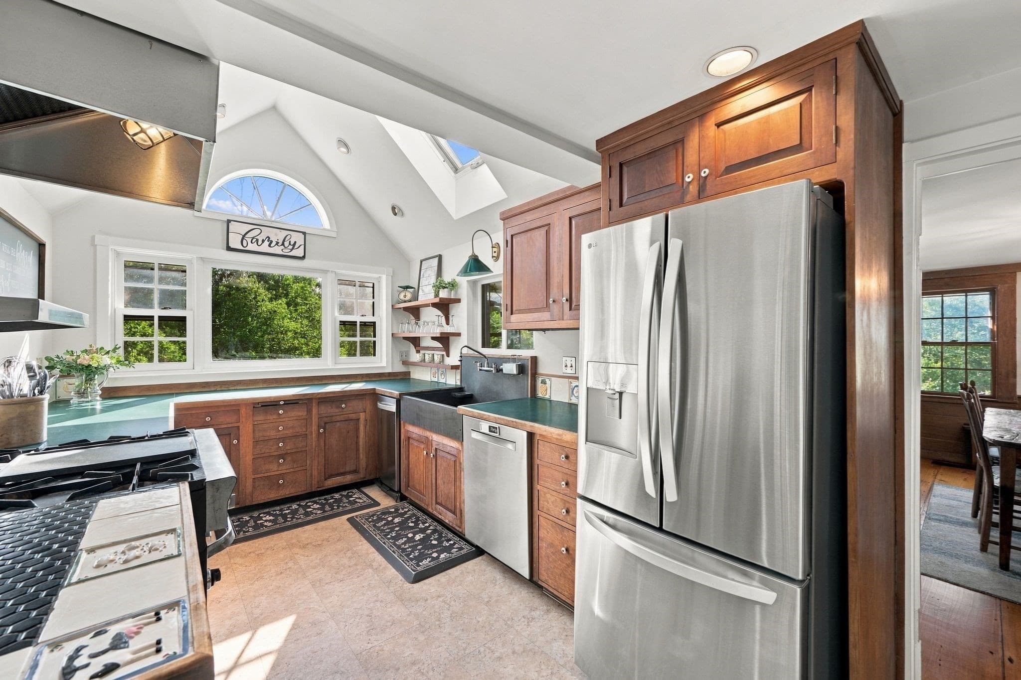 Single Family Residence at 25 Concord St, Gloucester MA 01930, Gloucester, photo 19 of 42