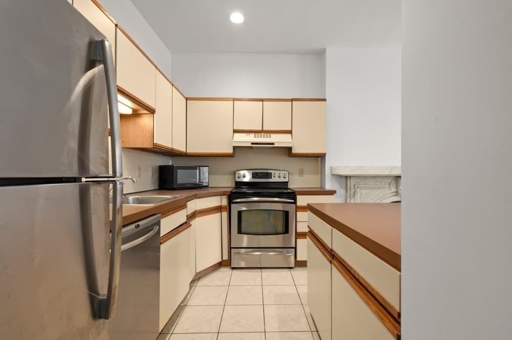 Condominium at 664 Massachusetts Ave # 4, Boston MA 02118, photo 27 of 40