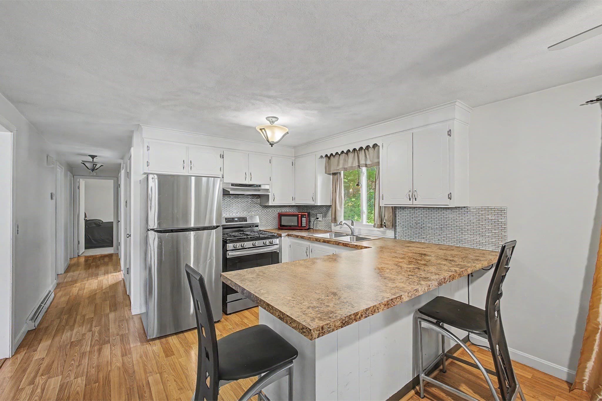 Single Family Residence at 9 Johnson Ave, Johnston RI 02919, Johnston, photo 2 of 12
