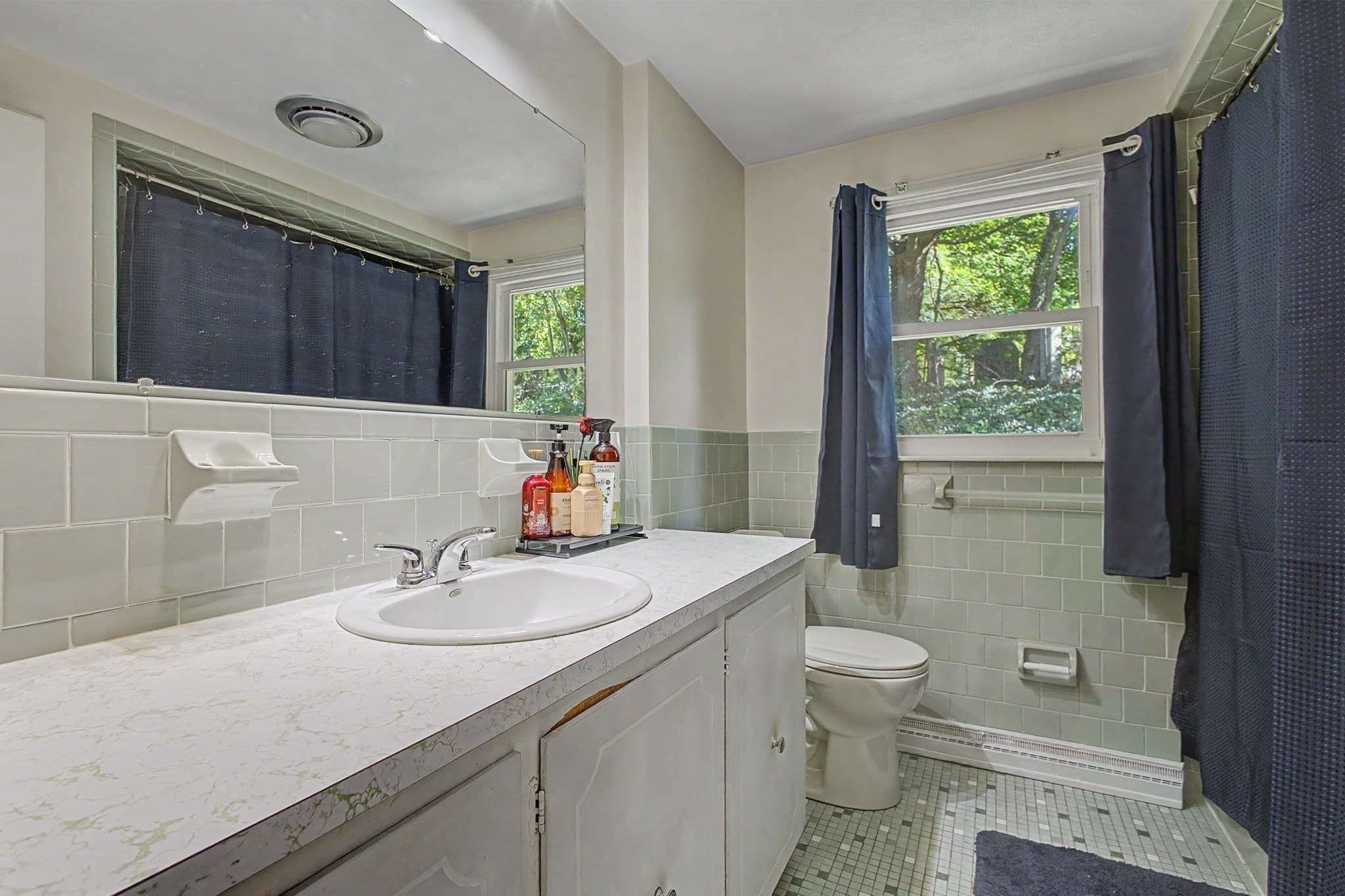 Single Family Residence at 9 Johnson Ave, Johnston RI 02919, Johnston, photo 3 of 12
