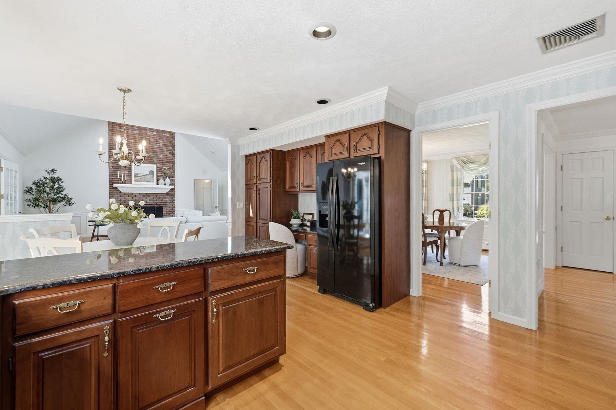 Single Family Residence at 9 Peterson Rd, Peabody MA 01960, Peabody, photo 15 of 42