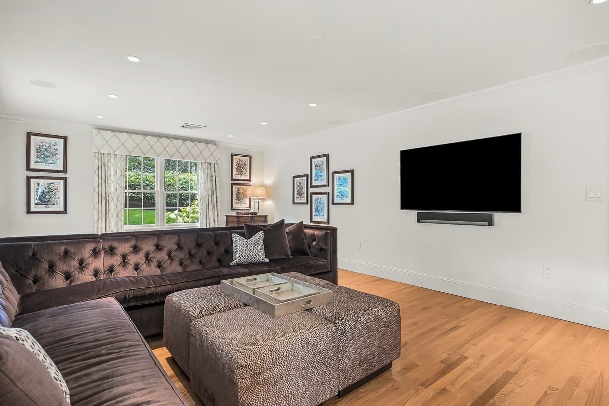 Single Family Residence at 65 Crocker Road, Medford MA 02155, Medford, photo 9 of 42