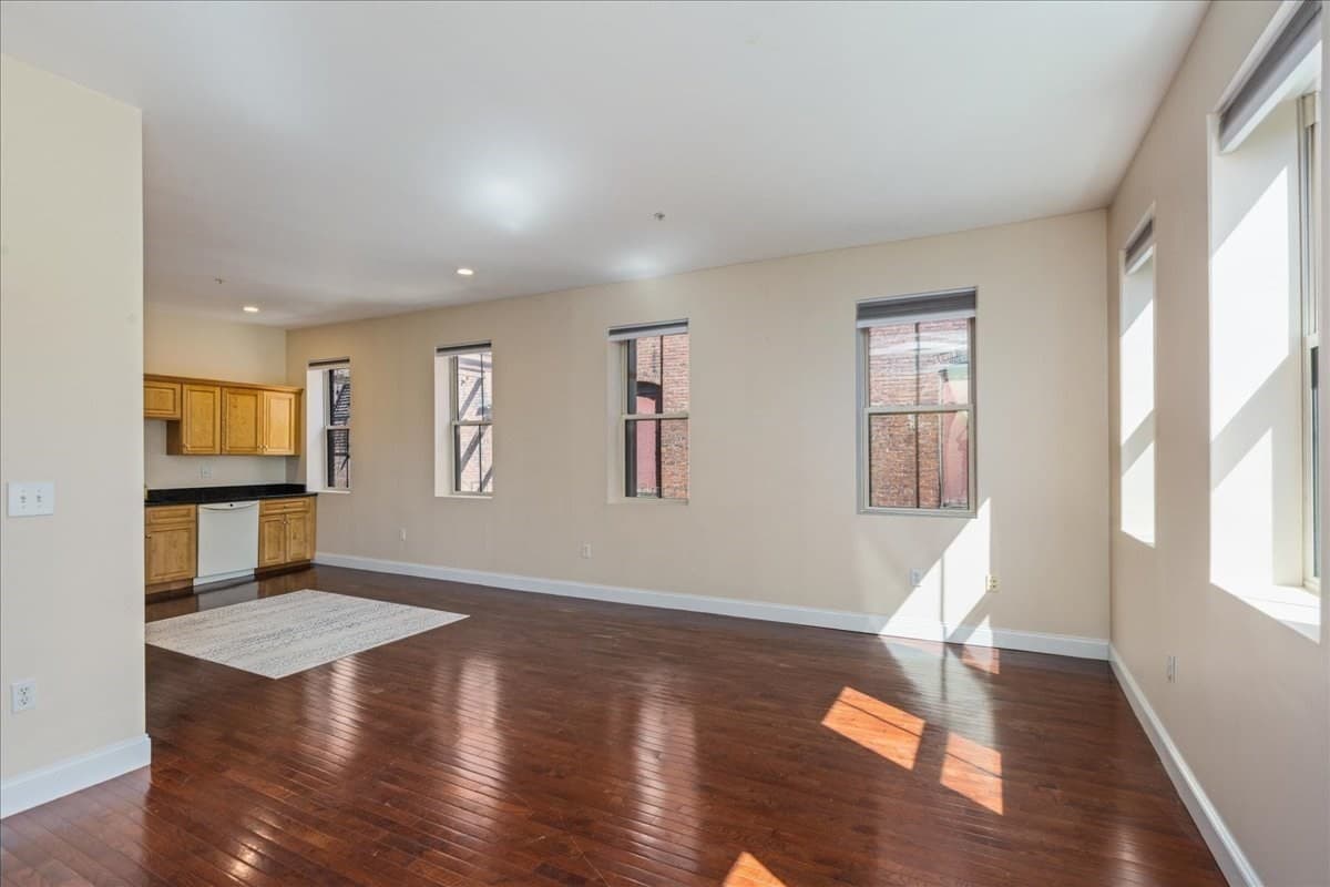 Condominium at 24 Washington St # 301, Haverhill MA 01832, Haverhill, photo 7 of 30