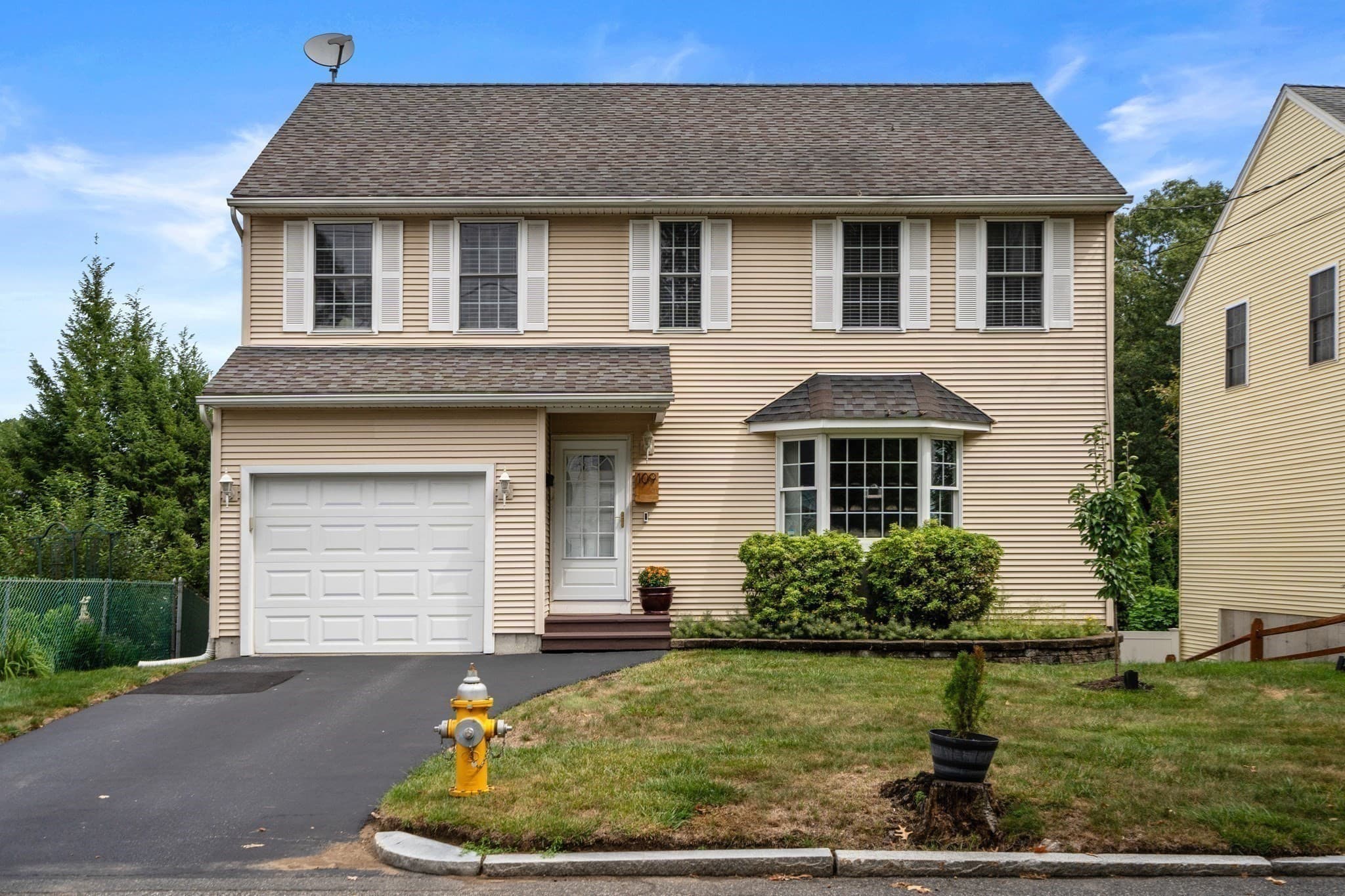 Single Family Residence at 109 Appleton St, Springfield MA 01108, photo 42 of 42