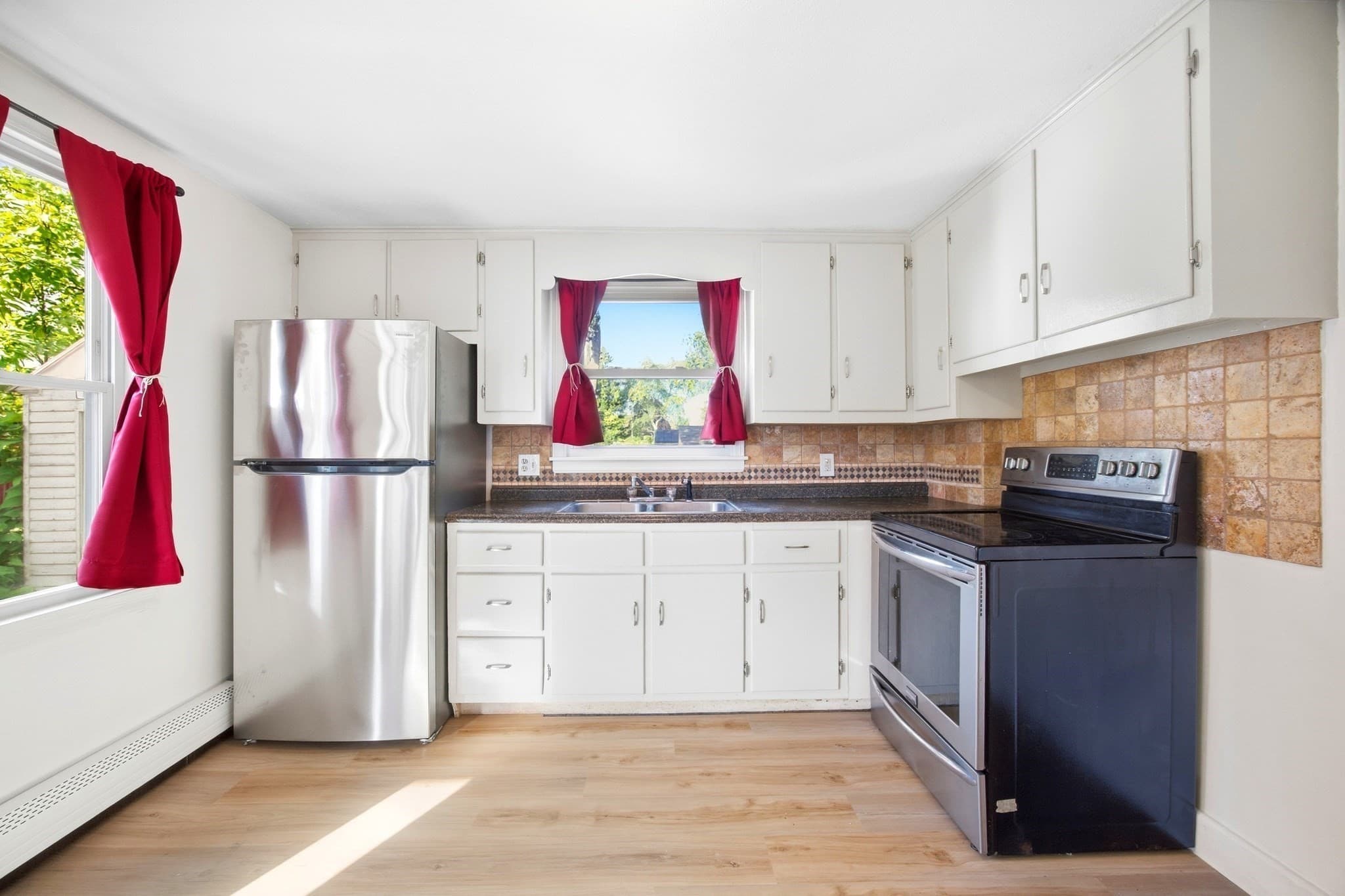 Single Family Residence at 62 Haumont Ter, Springfield MA 01104, Springfield, photo 4 of 19