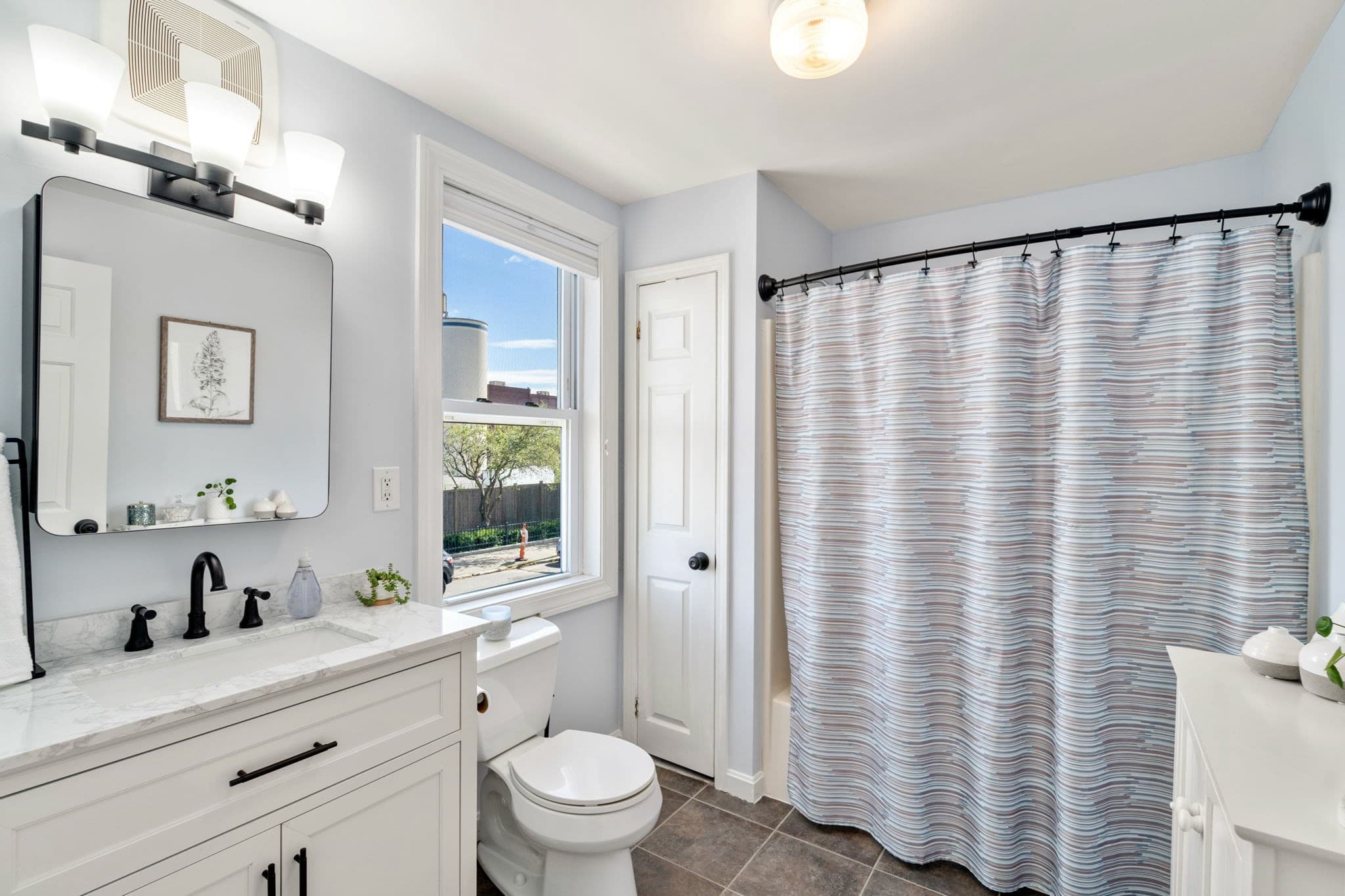 Condominium at 334 Medford St # 2, Boston MA 02129, Boston, photo 13 of 16