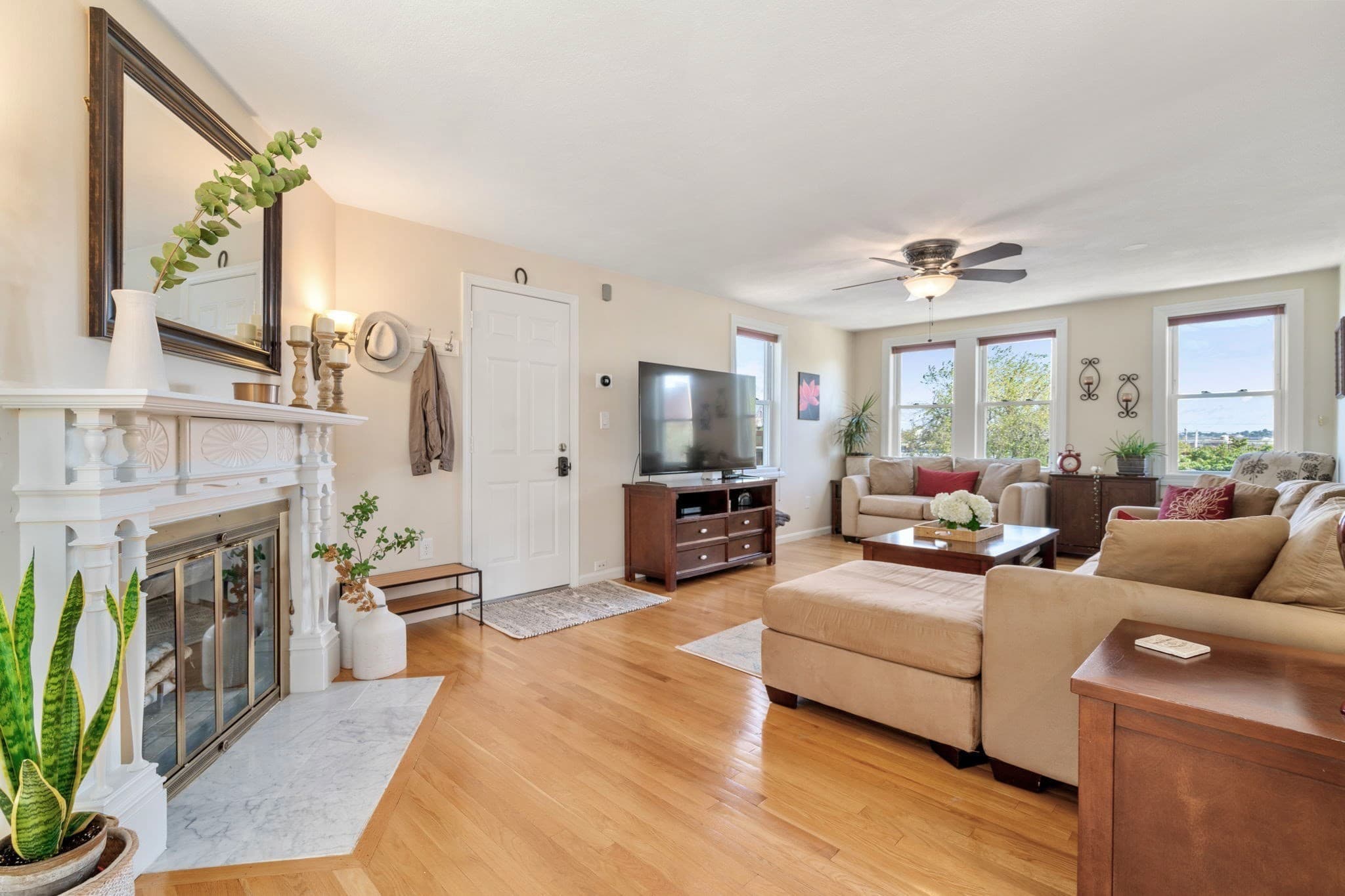 Condominium at 334 Medford St # 2, Boston MA 02129, Boston, photo 5 of 16