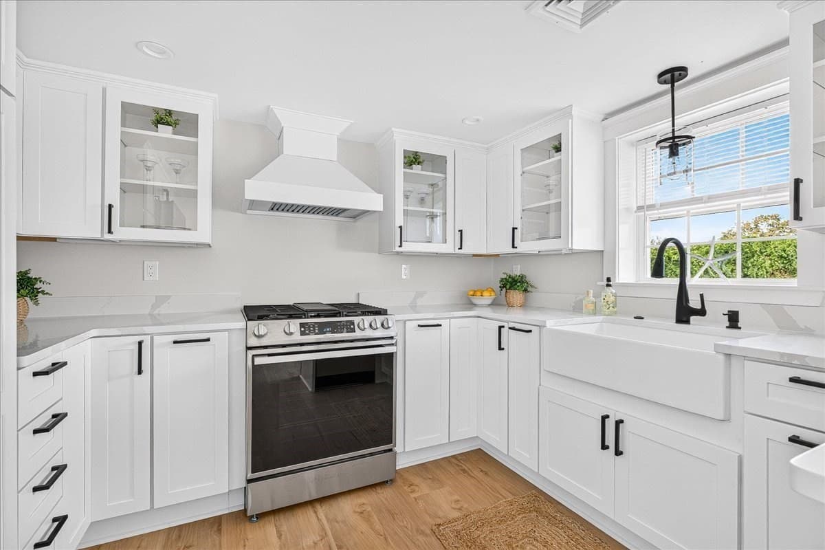 Single Family Residence at 25 Fairmount St, New Bedford MA 02740, New Bedford, photo 13 of 40