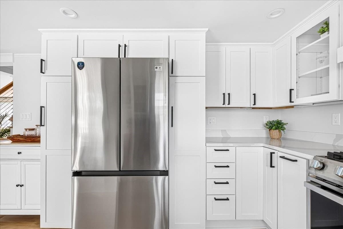 Single Family Residence at 25 Fairmount St, New Bedford MA 02740, New Bedford, photo 12 of 40