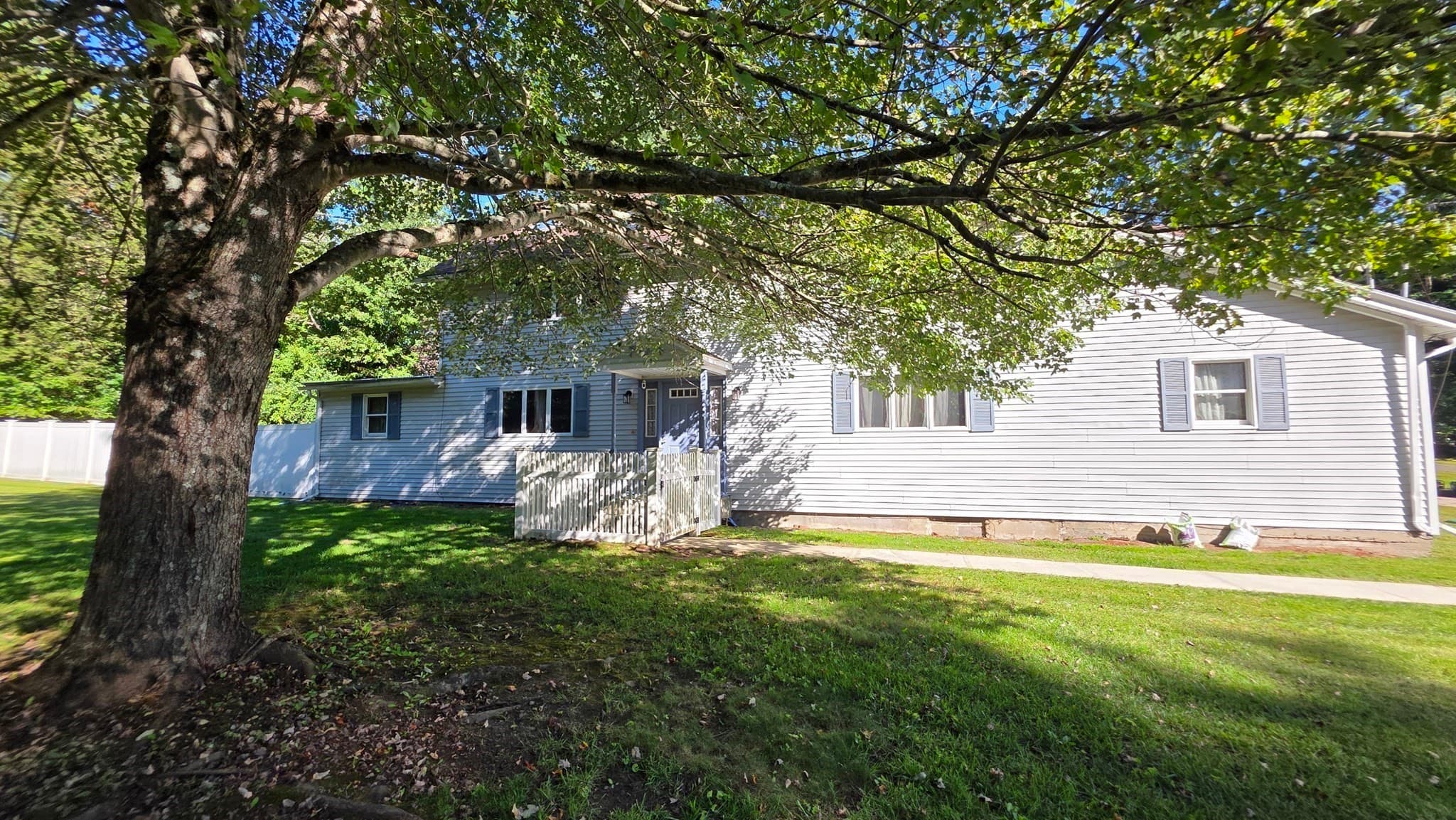 3 Family at 704 Belchertown Rd, Ware MA 01082, Ware, photo 3 of 16