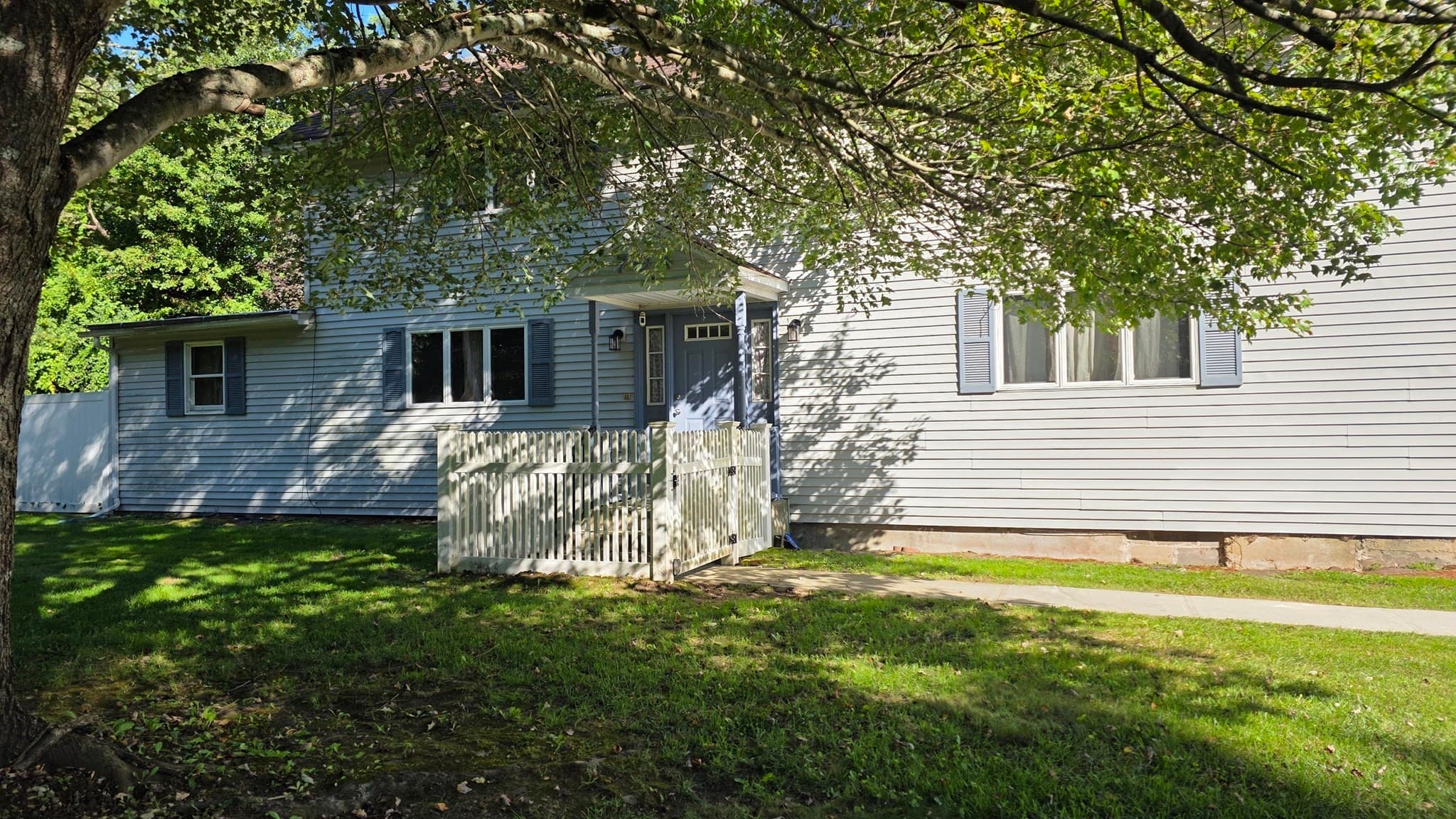 3 Family at 704 Belchertown Rd, Ware MA 01082, Ware, photo 4 of 16
