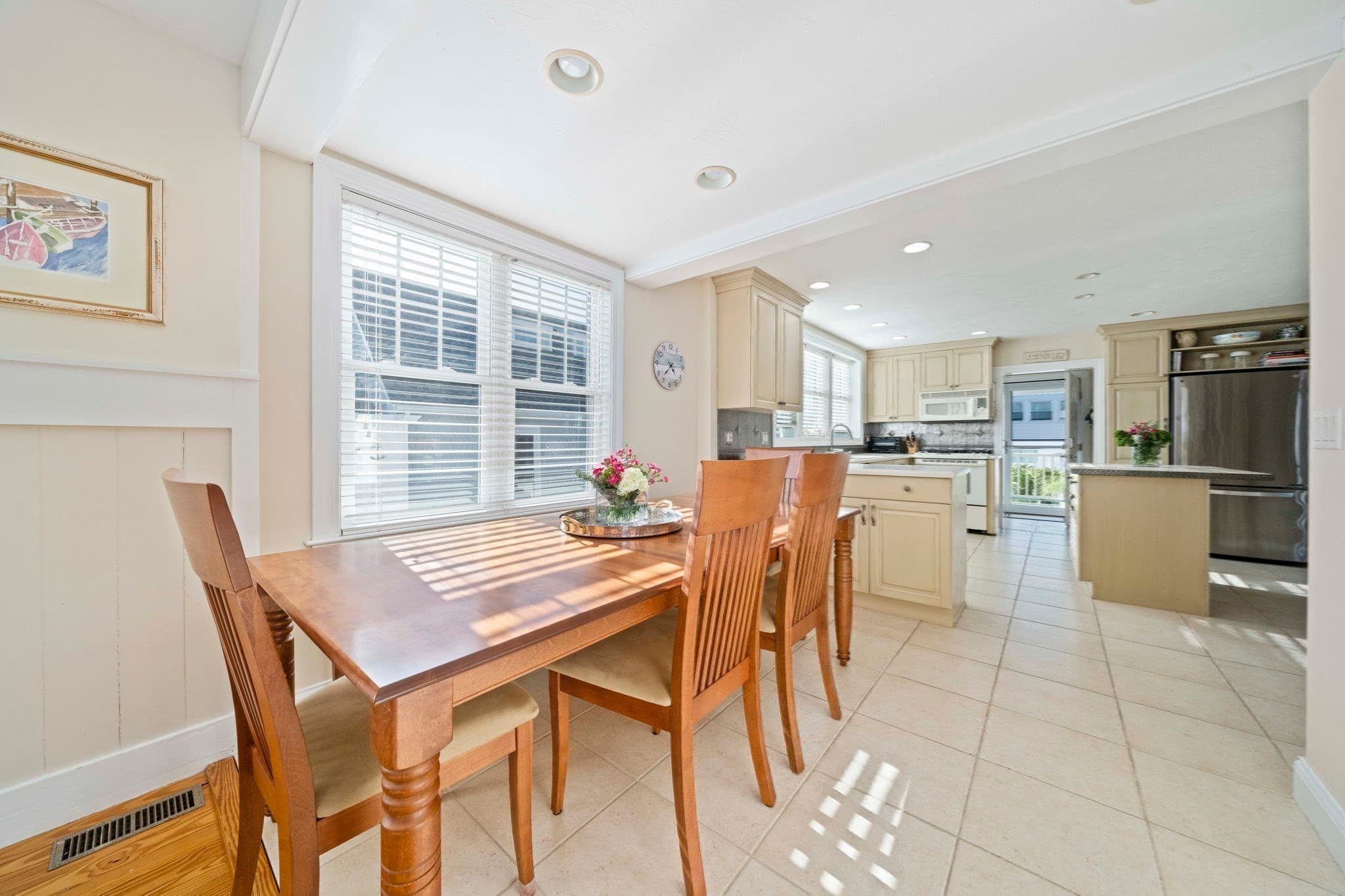 Single Family Residence at 117 Manomet Ave., Hull MA 02045, photo 15 of 42