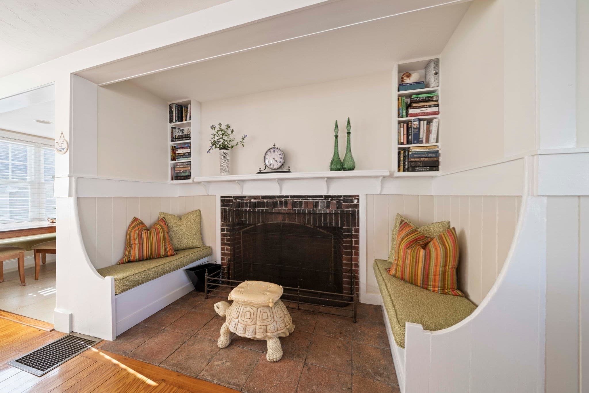 Single Family Residence at 117 Manomet Ave., Hull MA 02045, photo 11 of 42