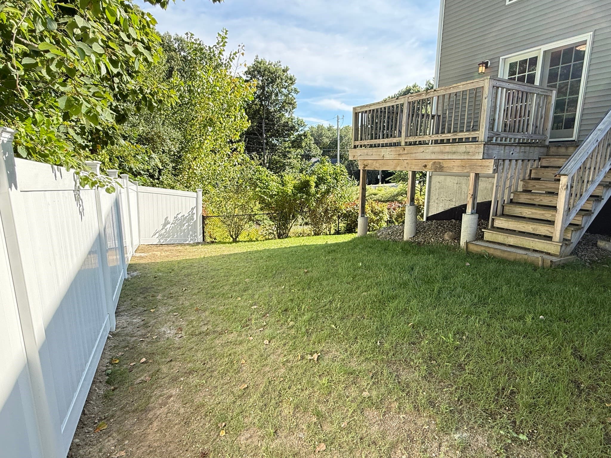 Single Family Residence at 2 Burncoat Hts, Worcester MA 01606, Worcester, photo 6 of 42