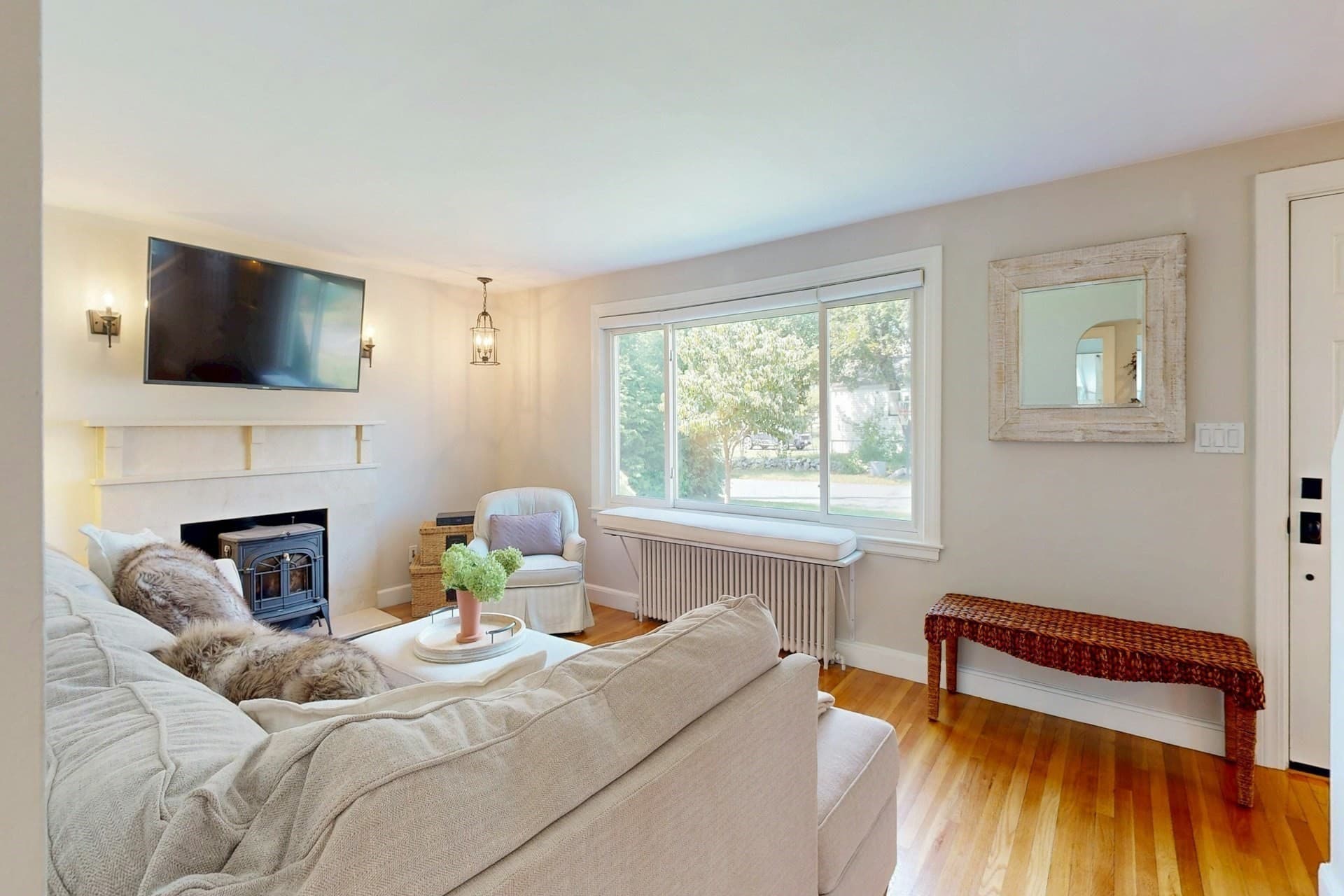 Single Family Residence at 3 Remsen Ave, Medfield MA 02052, Medfield, photo 12 of 34