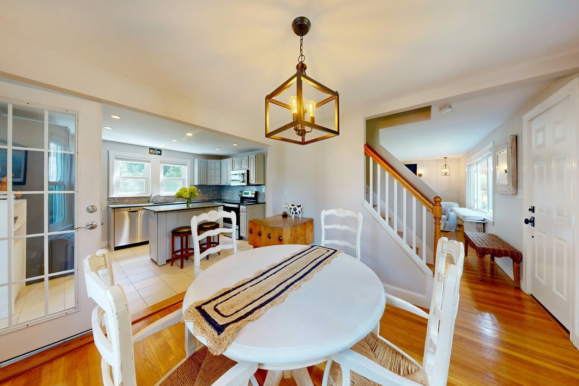 Single Family Residence at 3 Remsen Ave, Medfield MA 02052, Medfield, photo 8 of 34