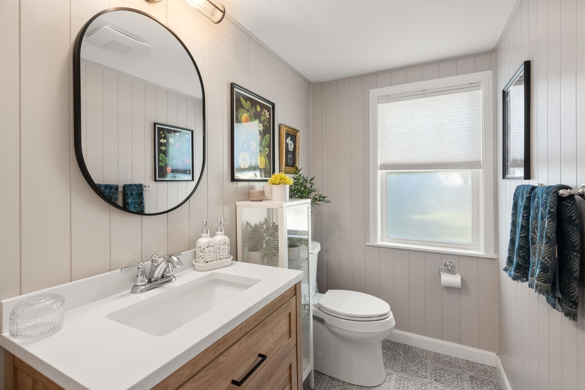 Single Family Residence at 14 Essex Road, Sharon MA 02067, Sharon, photo 12 of 34