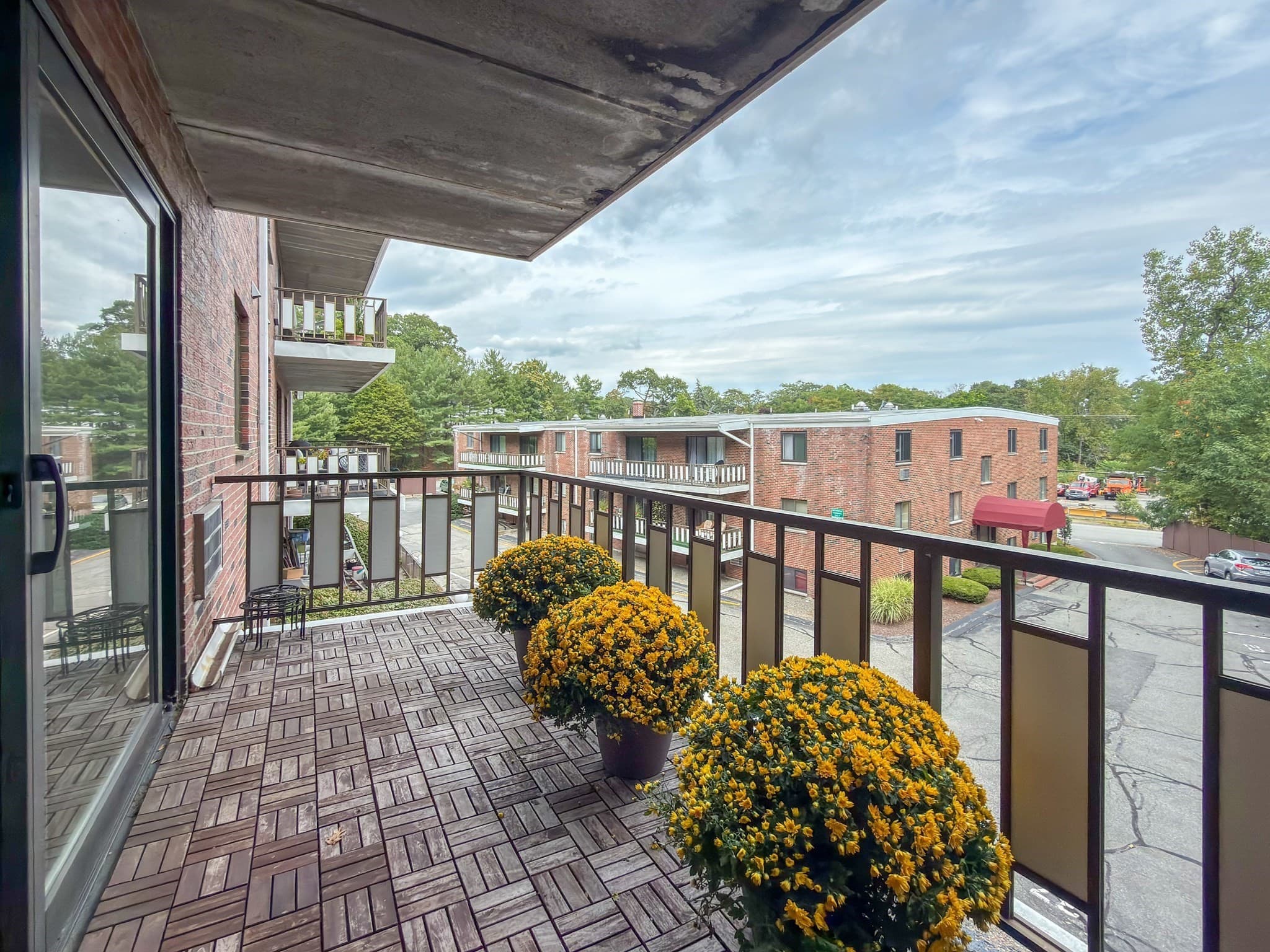 Condominium at 80 N Warren St # 37, Woburn MA 01801, Woburn, photo 12 of 13