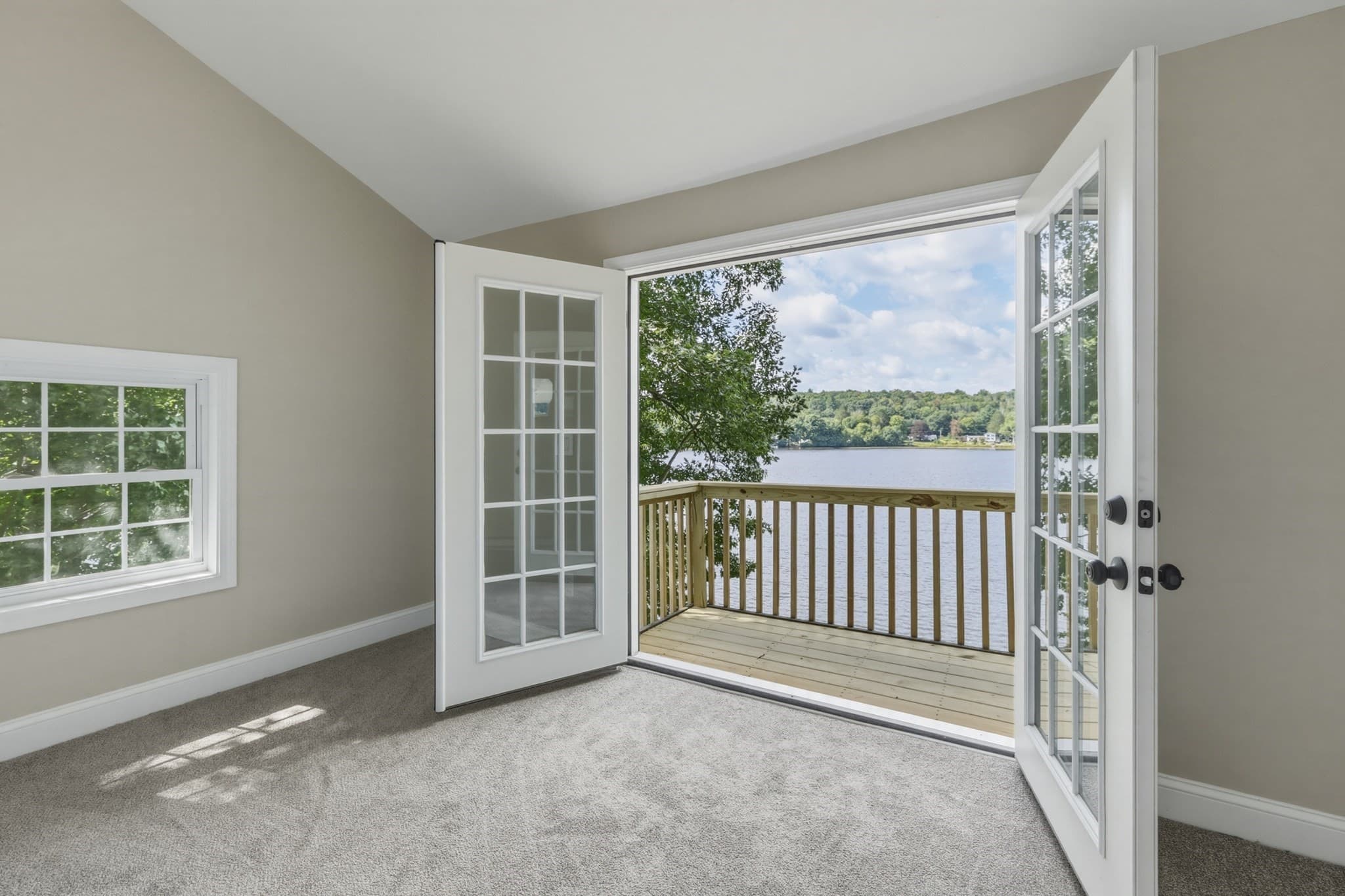 Single Family Residence at 73 Cubles Dr, Brimfield MA 01010, Brimfield, photo 17 of 42
