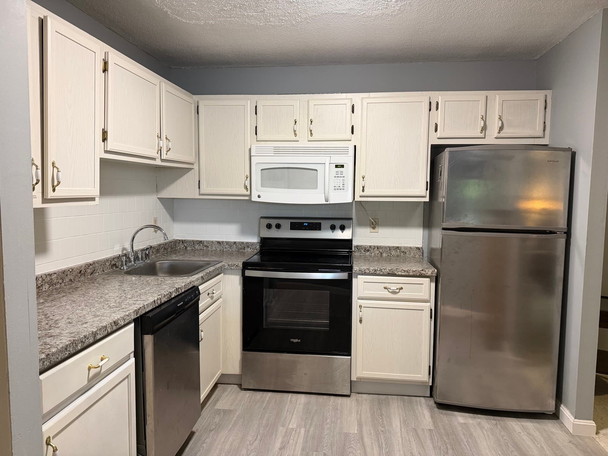 Condominium at 491 W Central St # D1, Franklin MA 02038, Franklin, photo 7 of 16