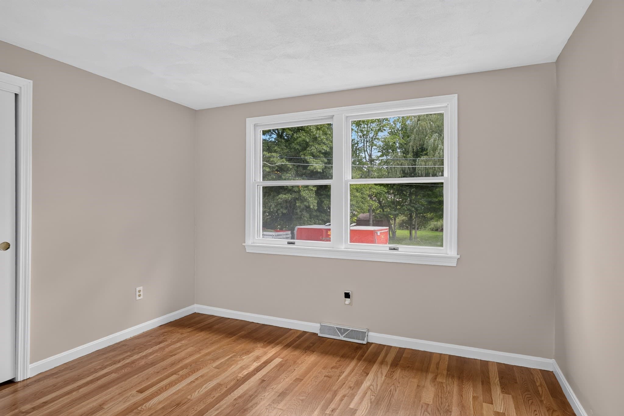 Single Family Residence at 14 Fred St, Burlington MA 01803, Burlington, photo 22 of 36