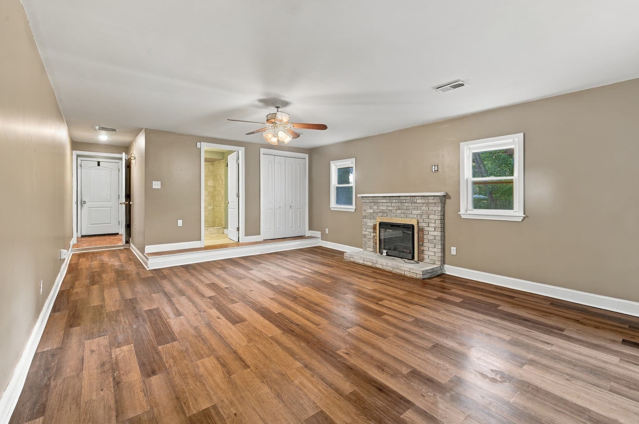 Single Family Residence at 19 Waleco Rd, Brockton MA 02302, Brockton, photo 13 of 41