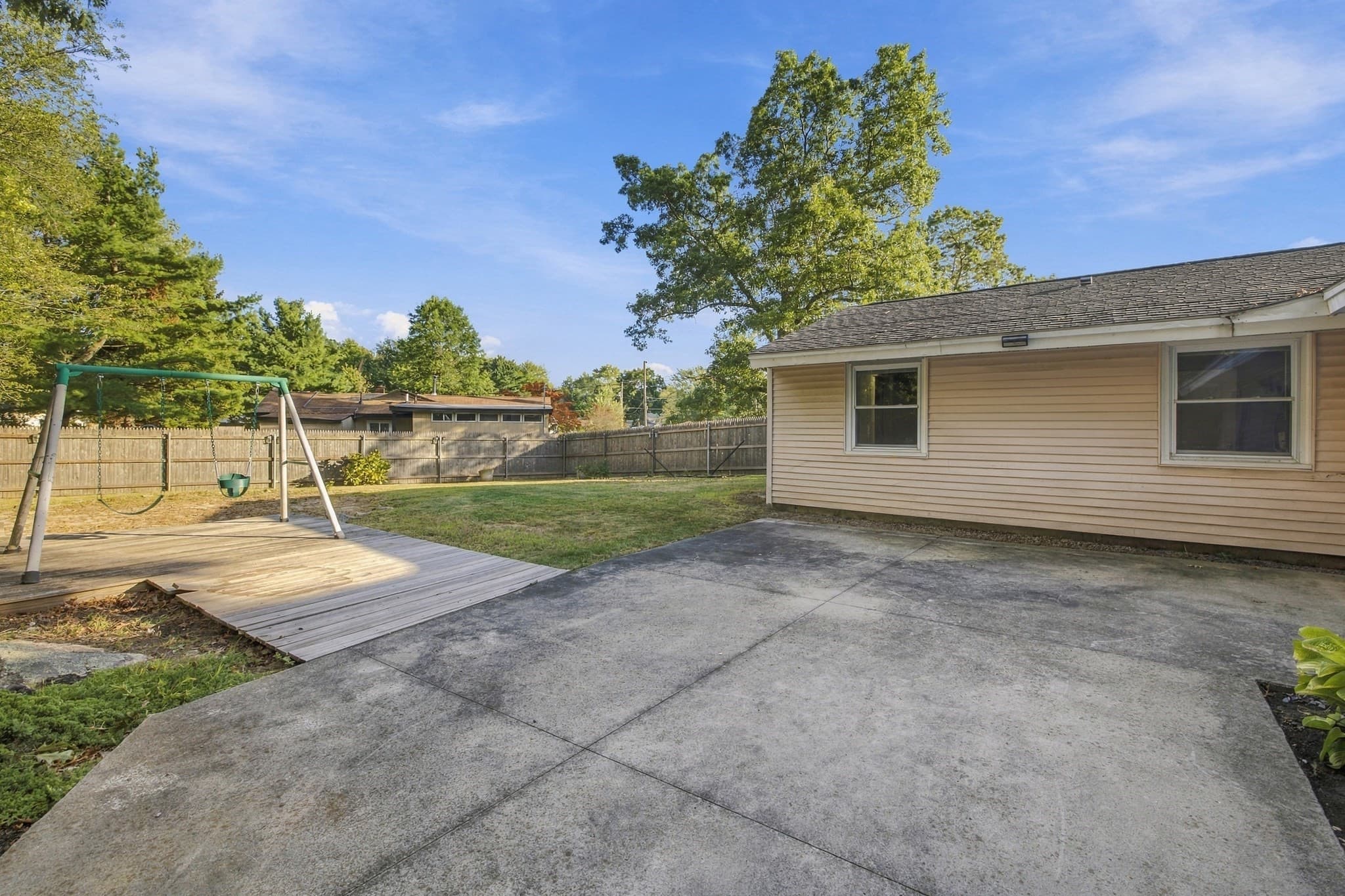 Single Family Residence at 19 Waleco Rd, Brockton MA 02302, Brockton, photo 35 of 41
