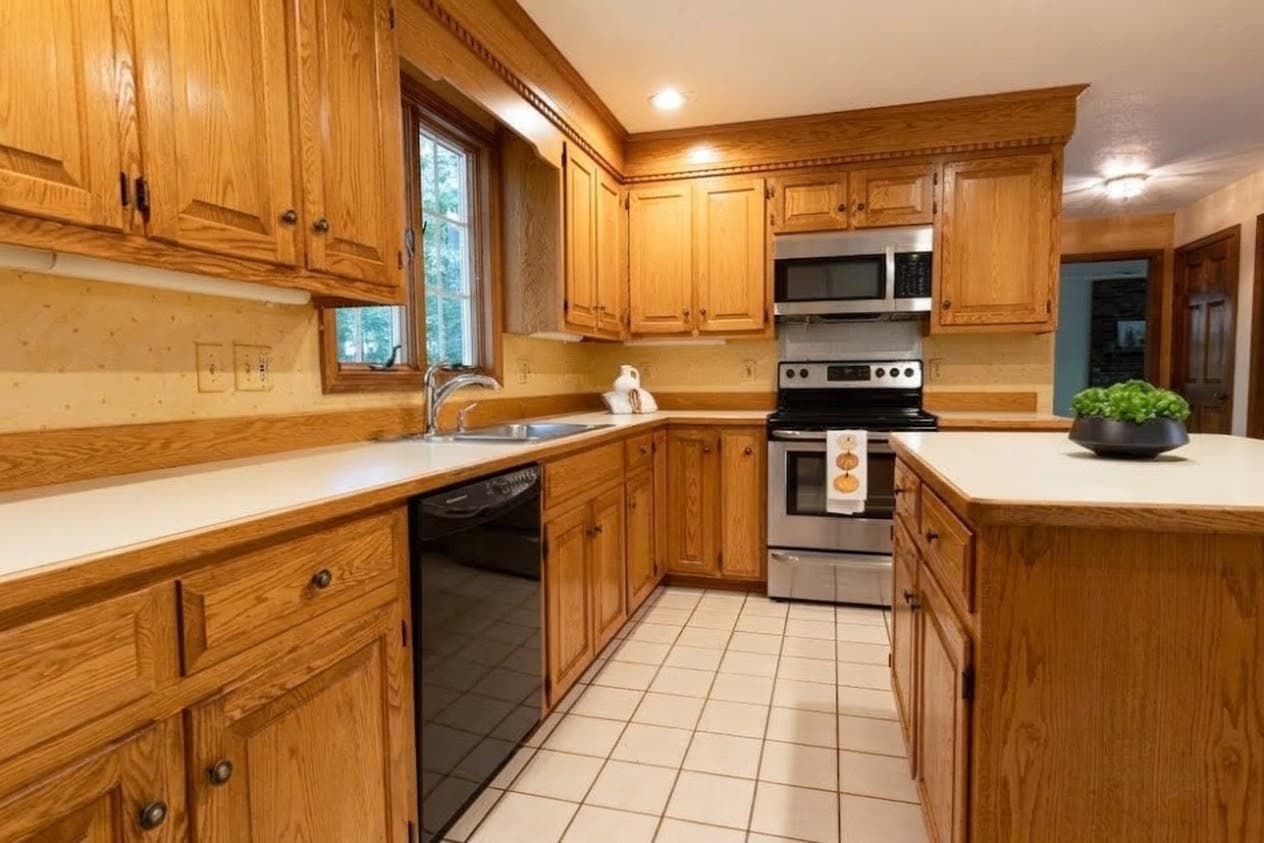 Single Family Residence at 4 Mead Circle, Lexington MA 02420, Lexington, photo 8 of 30