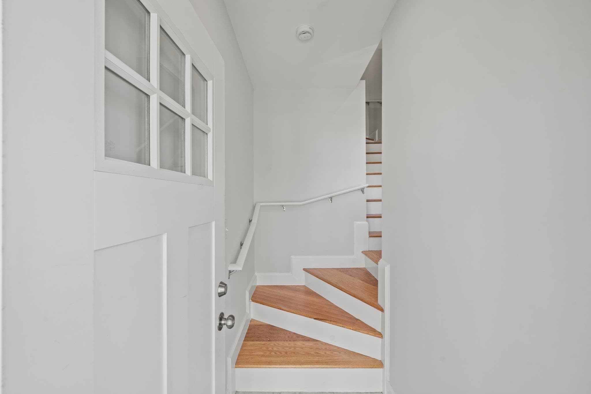 Condominium at 62 Pleasant St # 2, Winthrop MA 02152, Winthrop, photo 13 of 37