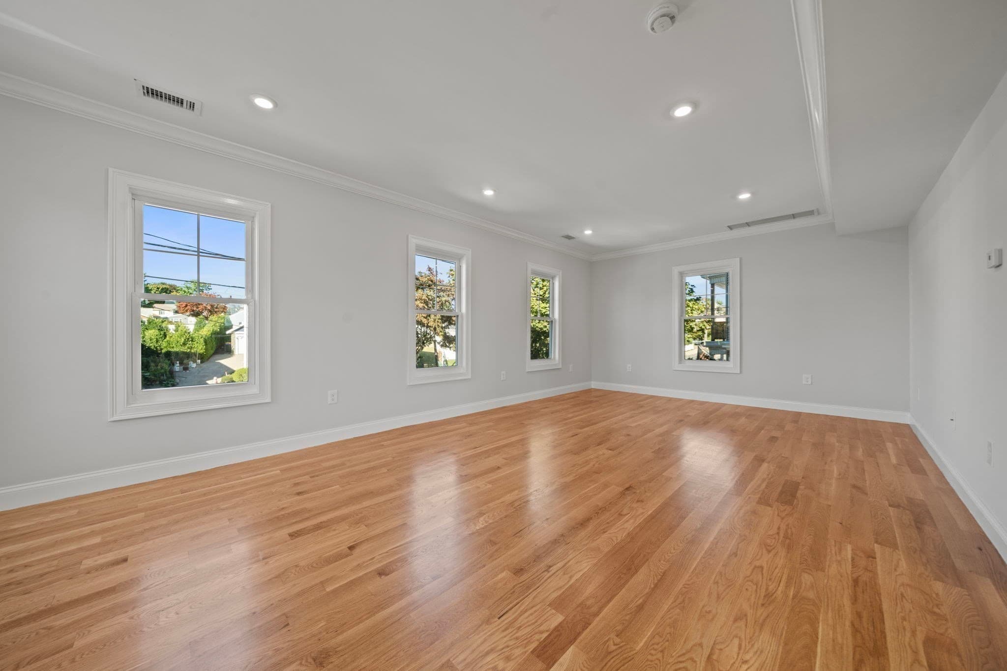 Condominium at 62 Pleasant St # 2, Winthrop MA 02152, Winthrop, photo 26 of 37