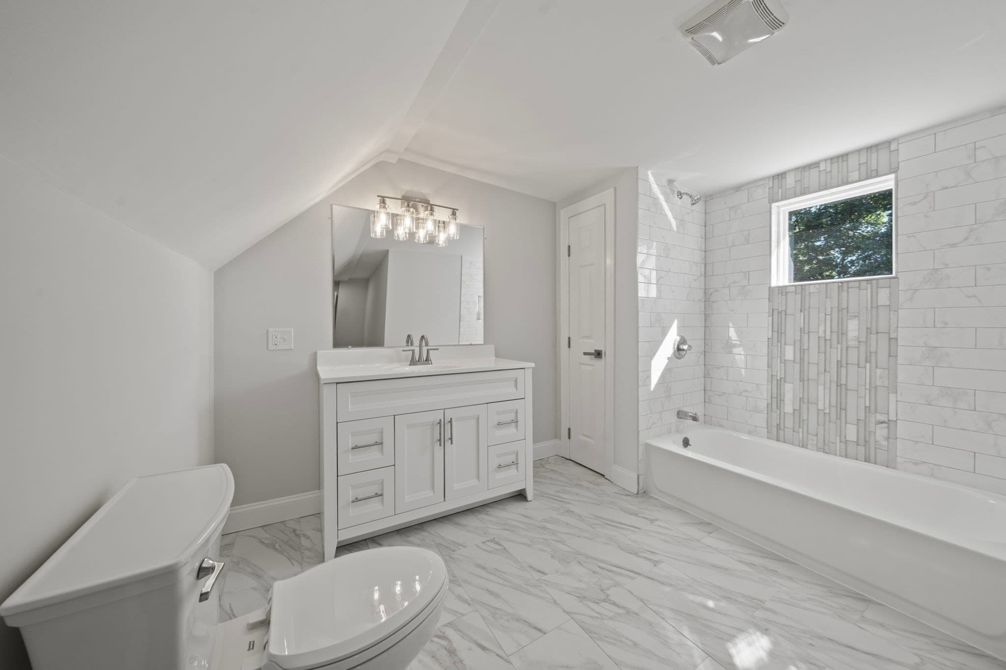 Condominium at 62 Pleasant St # 2, Winthrop MA 02152, Winthrop, photo 24 of 37