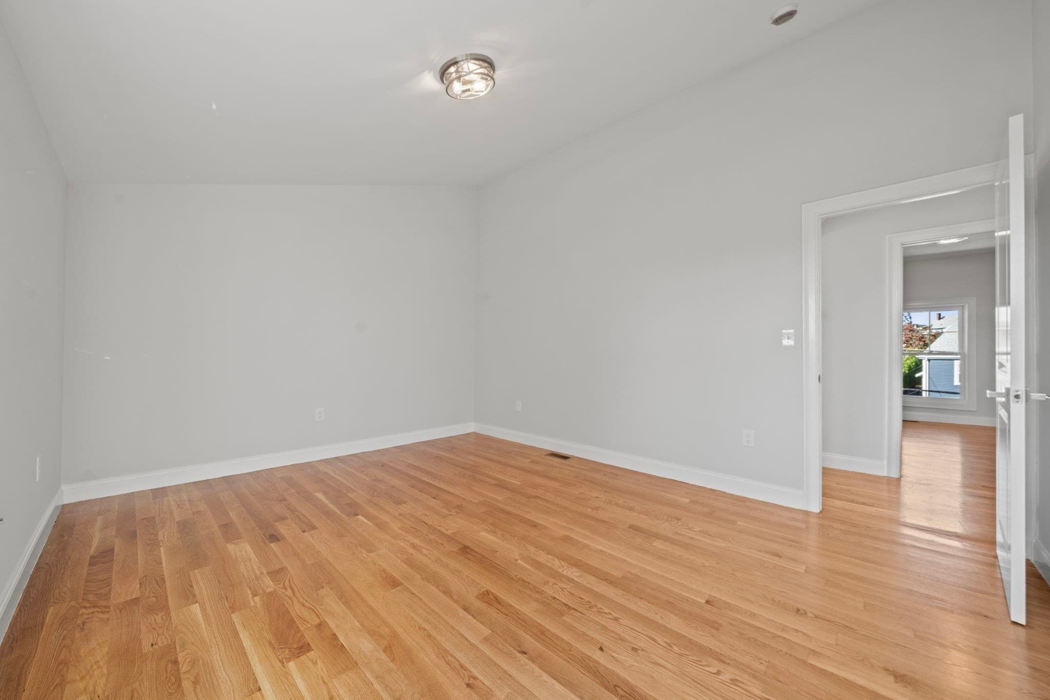 Condominium at 62 Pleasant St # 2, Winthrop MA 02152, Winthrop, photo 18 of 37