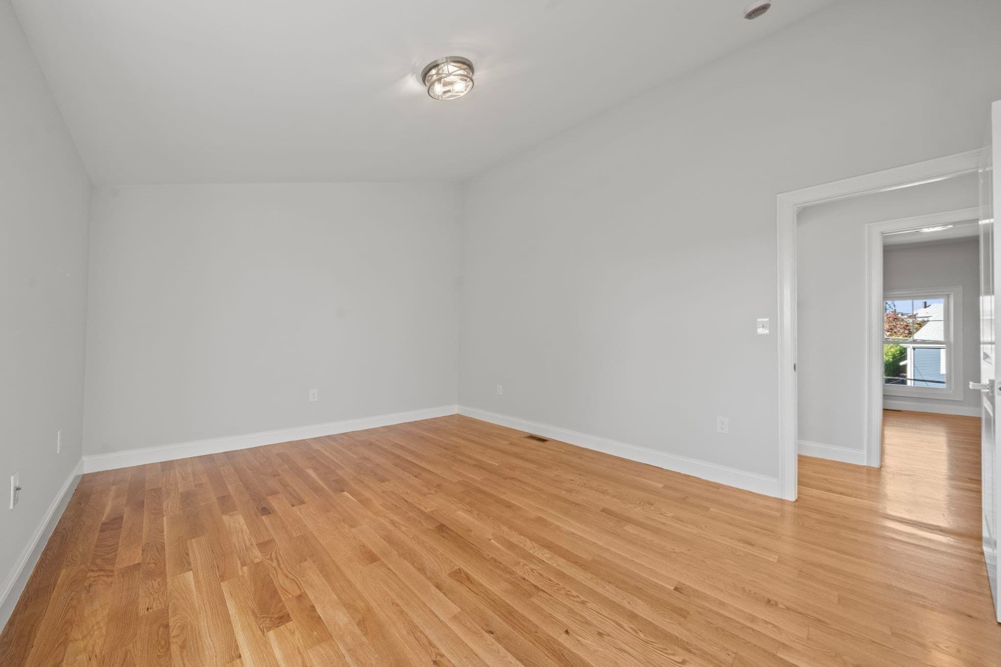 Condominium at 62 Pleasant St # 2, Winthrop MA 02152, Winthrop, photo 19 of 37