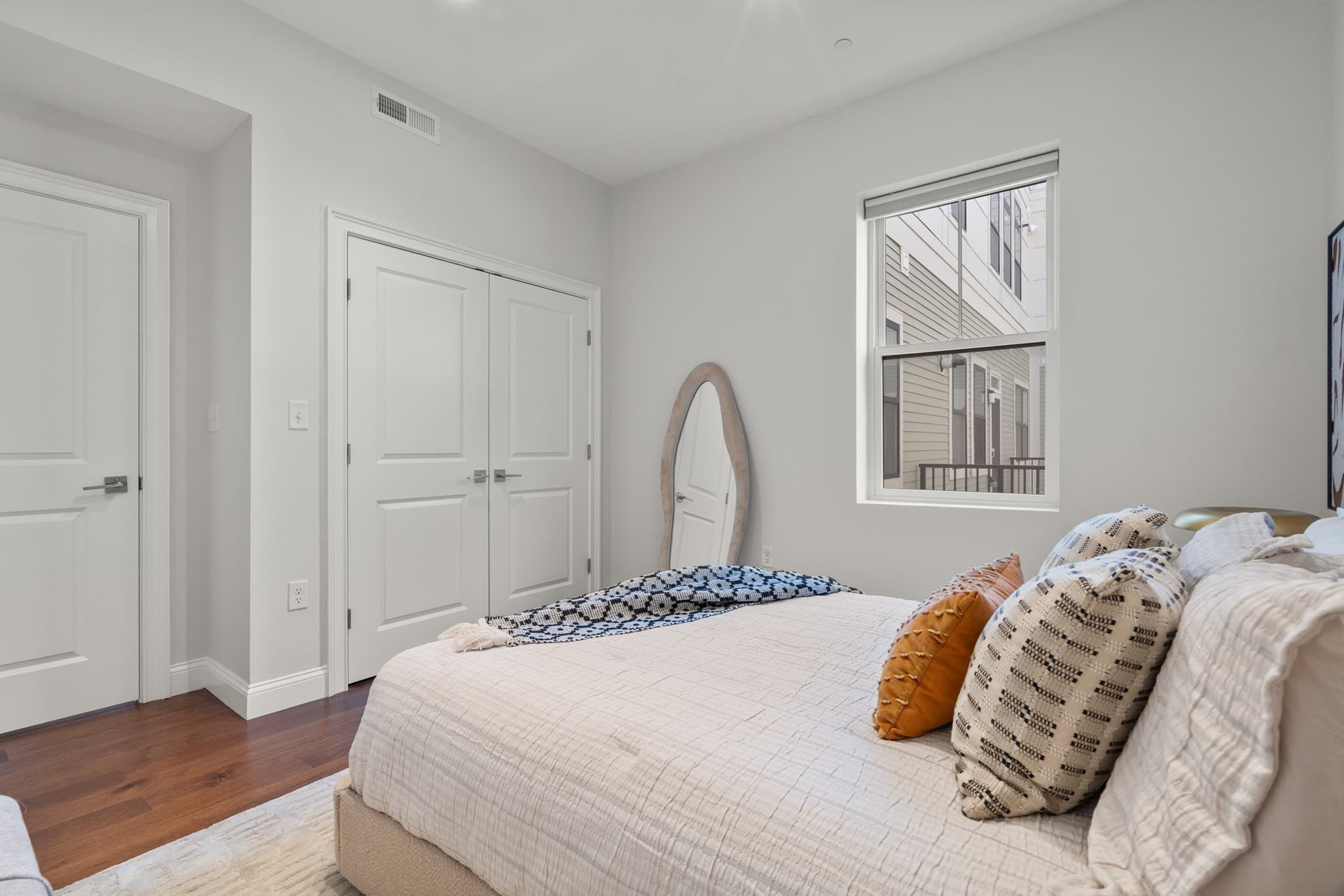 Condominium at 170 W Broadway # 310, Boston MA 02127, Boston, photo 13 of 20