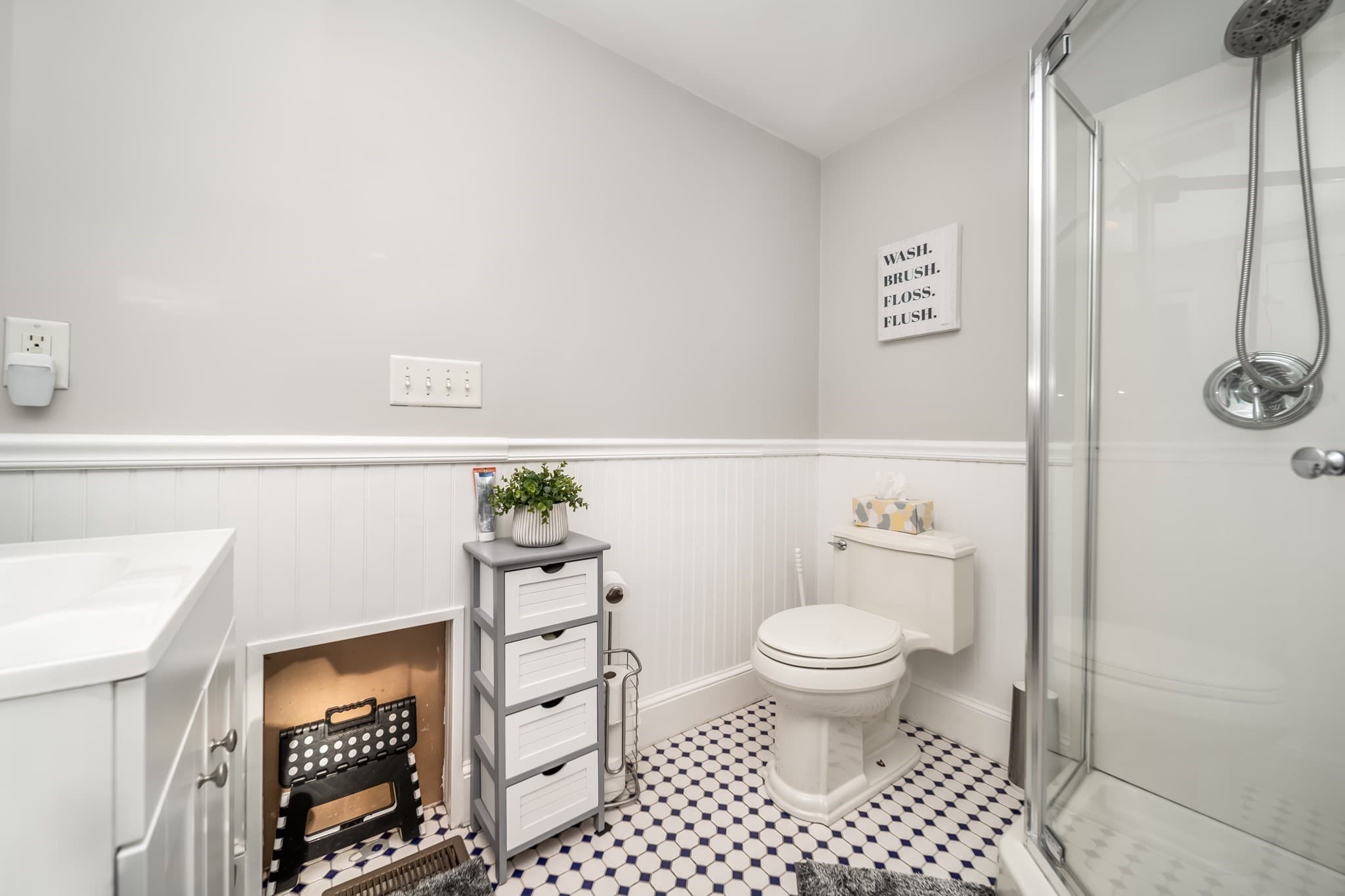 Single Family Residence at 20 Harnden St, Wilmington MA 01887, Wilmington, photo 32 of 42