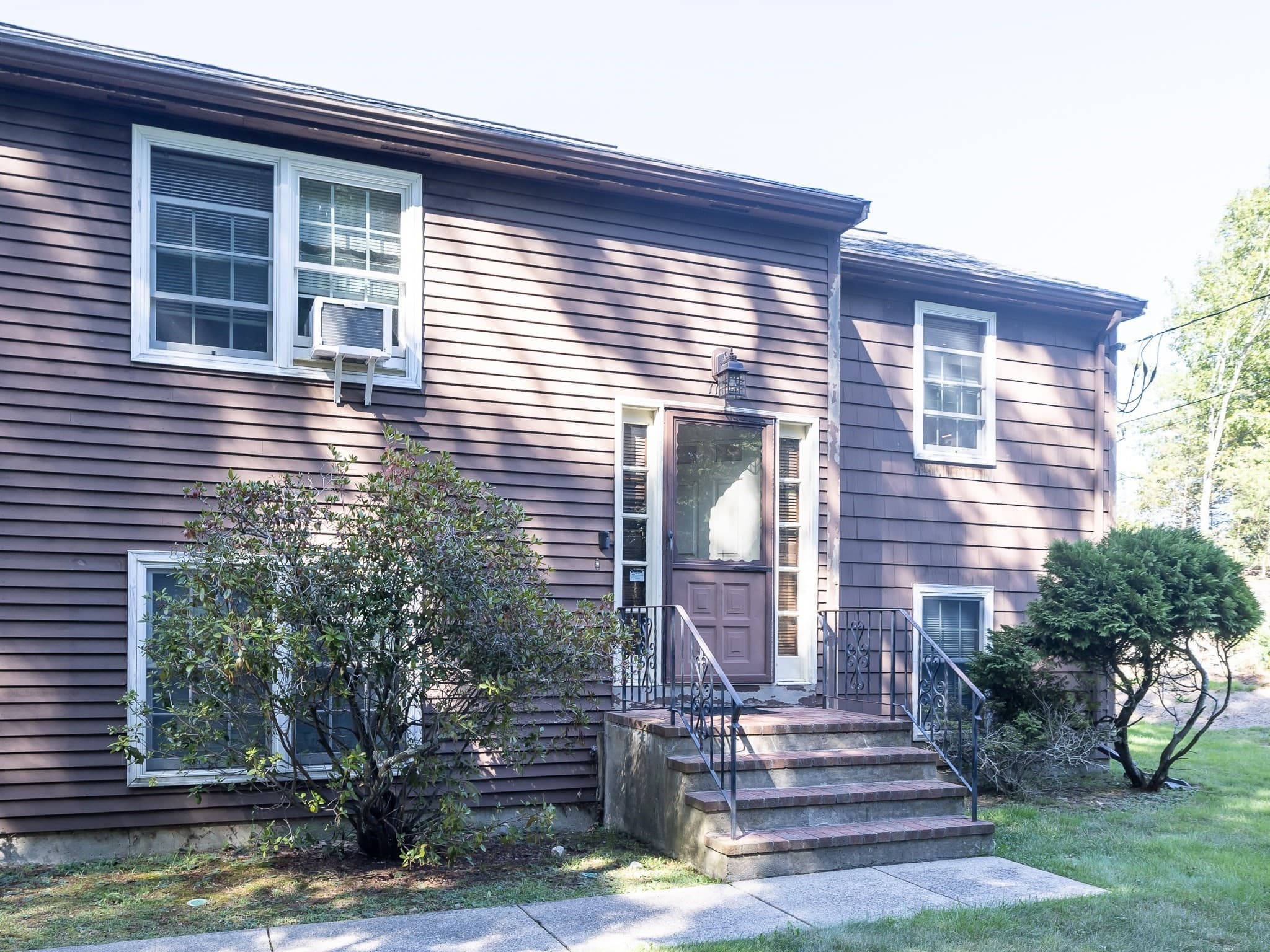 1187 South St., Needham MA 02492