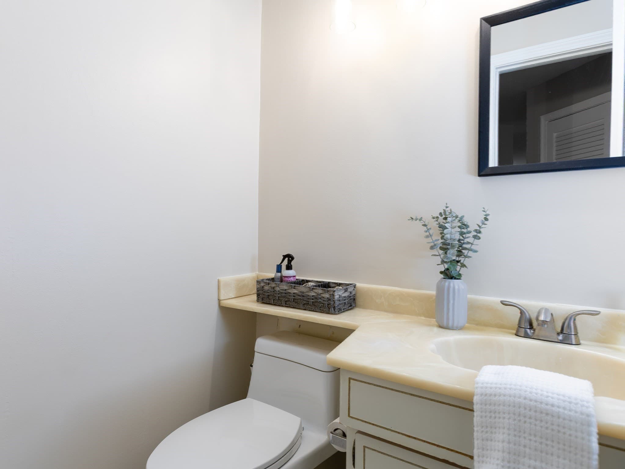 Condominium at 770 Salisbury Street # 319, Worcester MA 01609, Worcester, photo 13 of 27