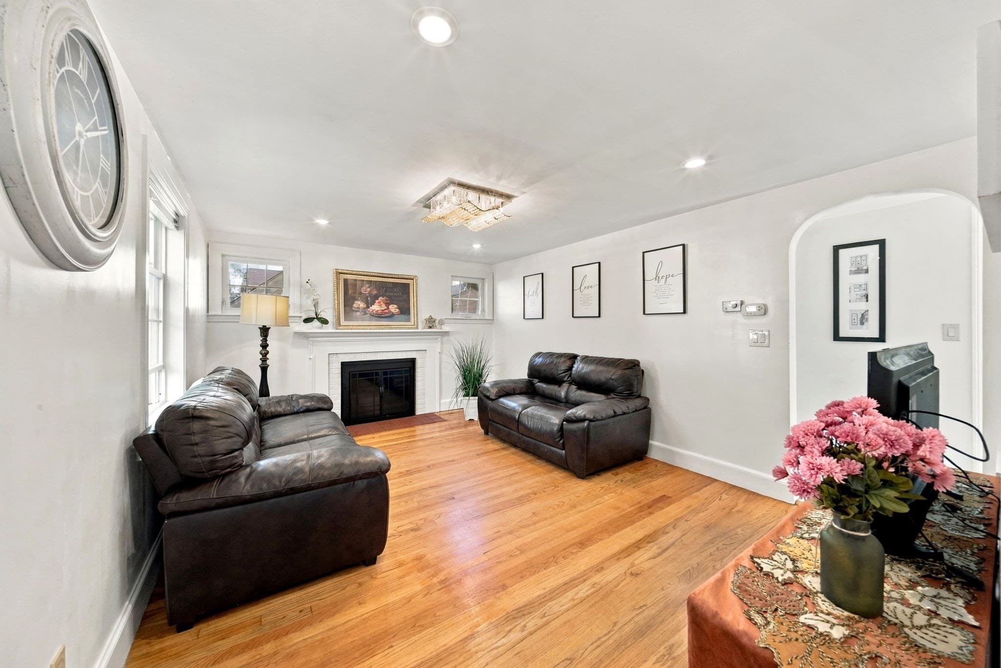 Single Family Residence at 147 Elmlawn Rd, Braintree MA 02184, Braintree, photo 7 of 42