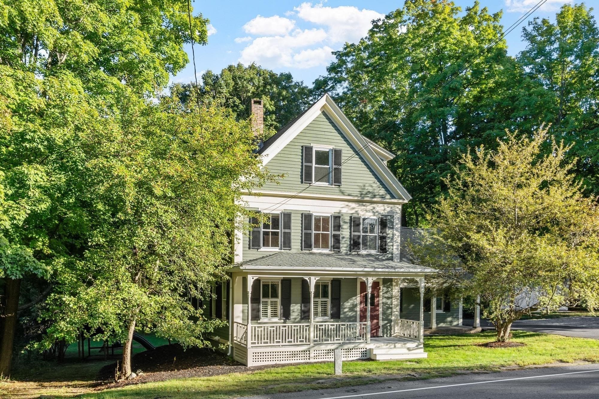 Single Family Residence at 517 Main Street, Acton MA 01720, Acton, photo 2 of 37