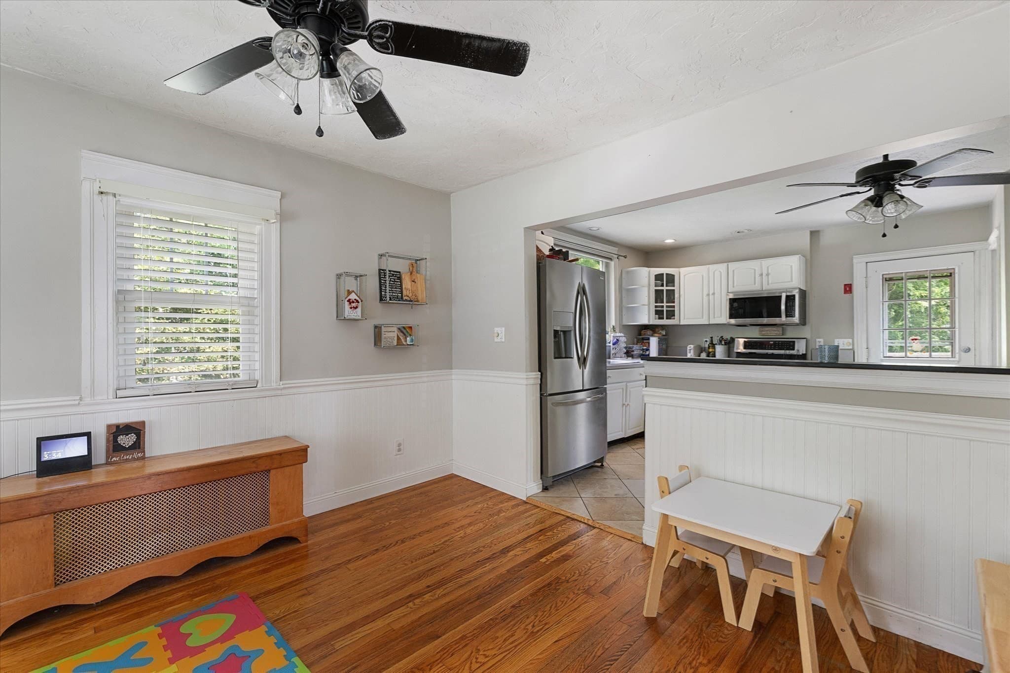 Single Family Residence at 22 Oneida, Worcester MA 01606, Worcester, photo 5 of 27