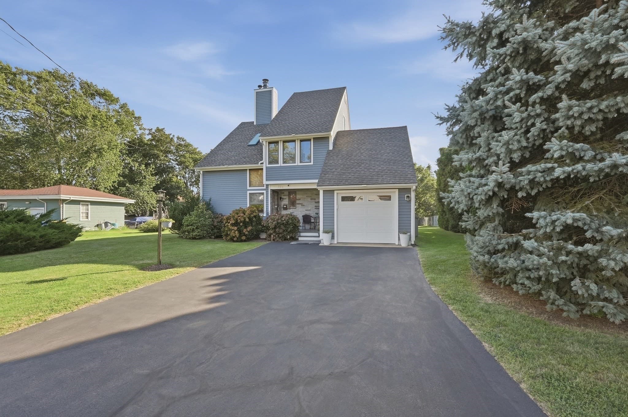 Single Family Residence at 155 Friendship St, Fall River MA 02724, Fall River, photo 3 of 42