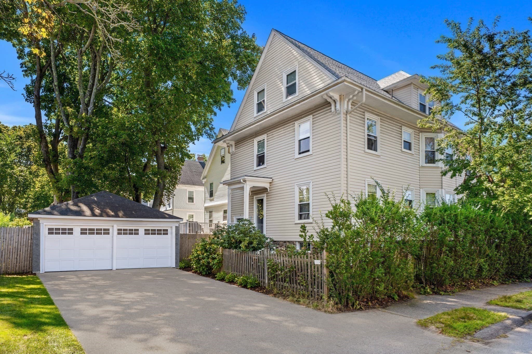 2 Family - 2 Units Up/Down at 99 Farragut Rd., Swampscott MA 01907, Swampscott, photo 27 of 29