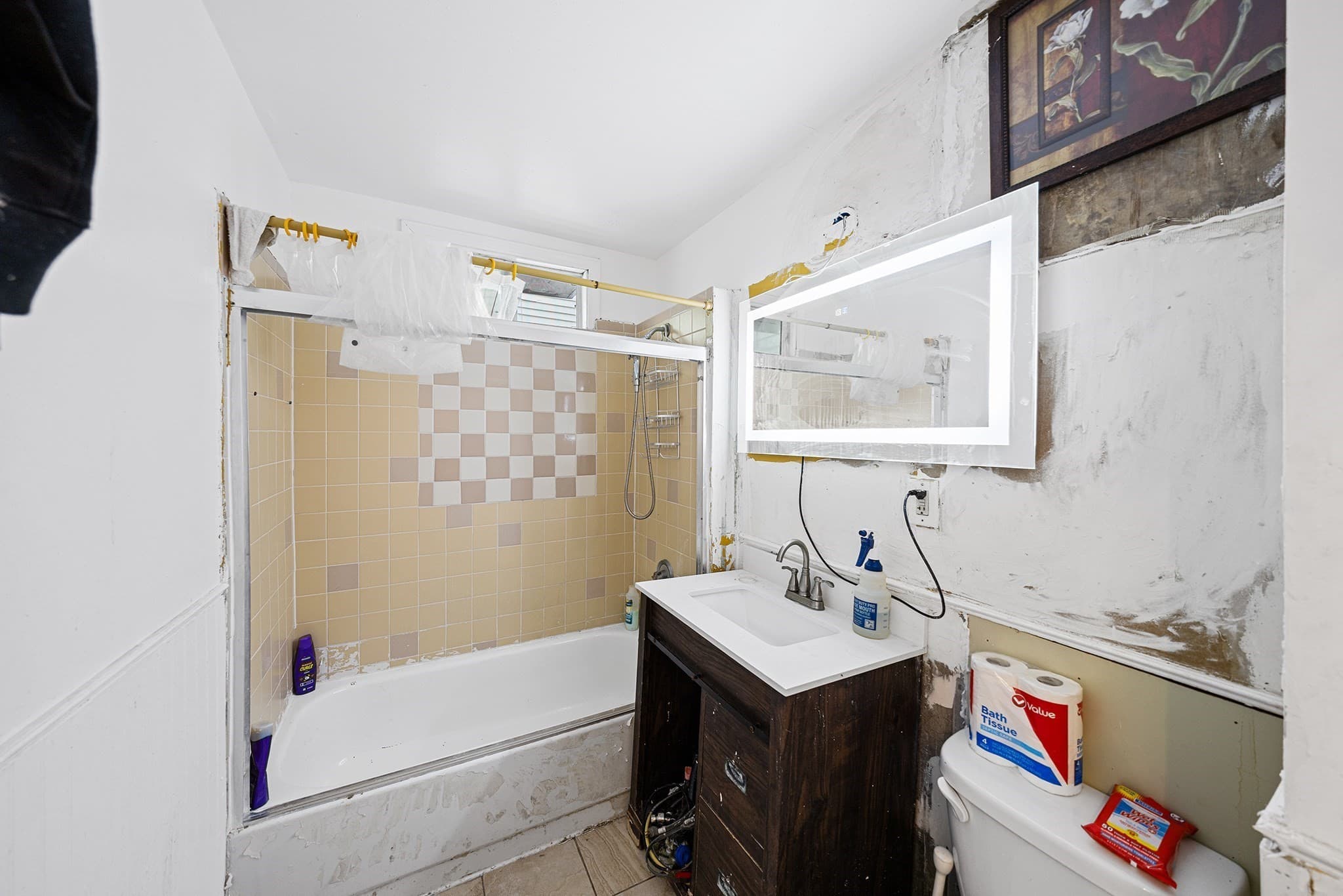 3 Family at 374 Geneva Ave, Boston MA 02122, Boston, photo 31 of 42